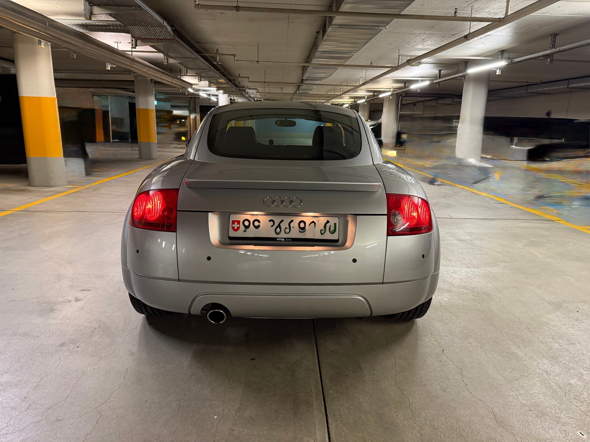 AUDI TT Coupé 1.8 T-image-18