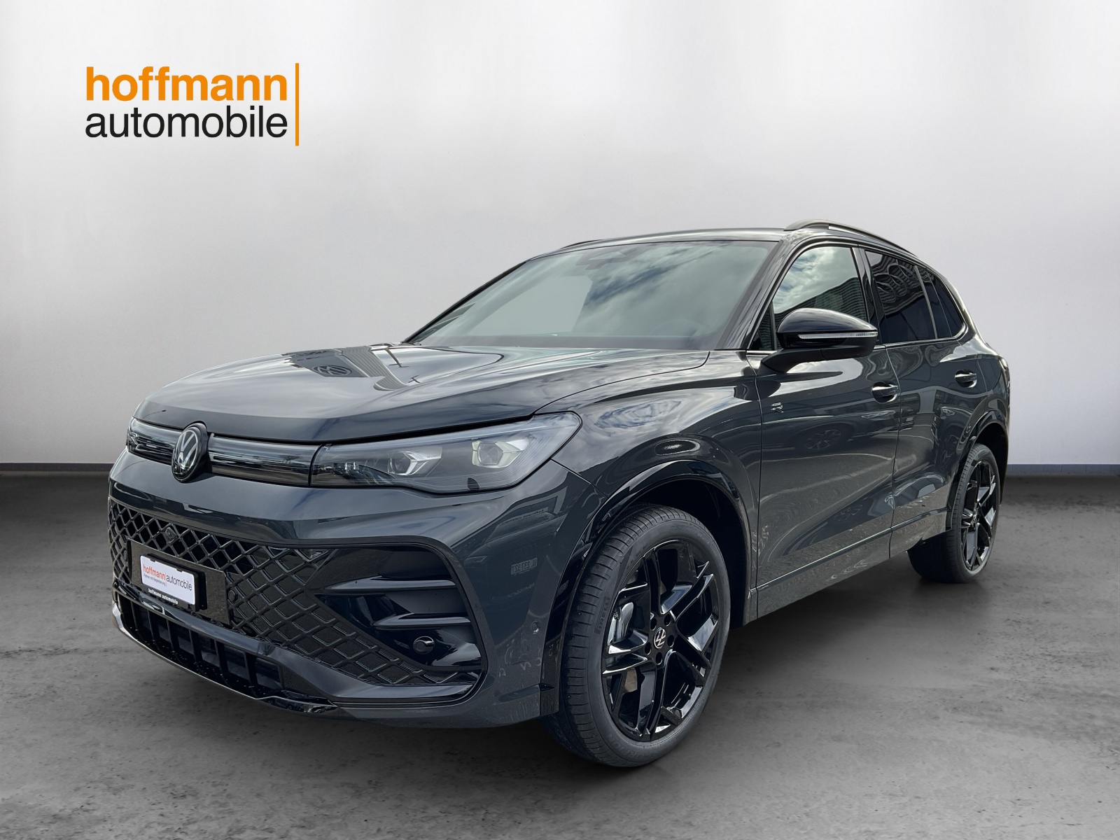 VW Tiguan 2.0 TSI DSG R-Line 4Motion-image-0