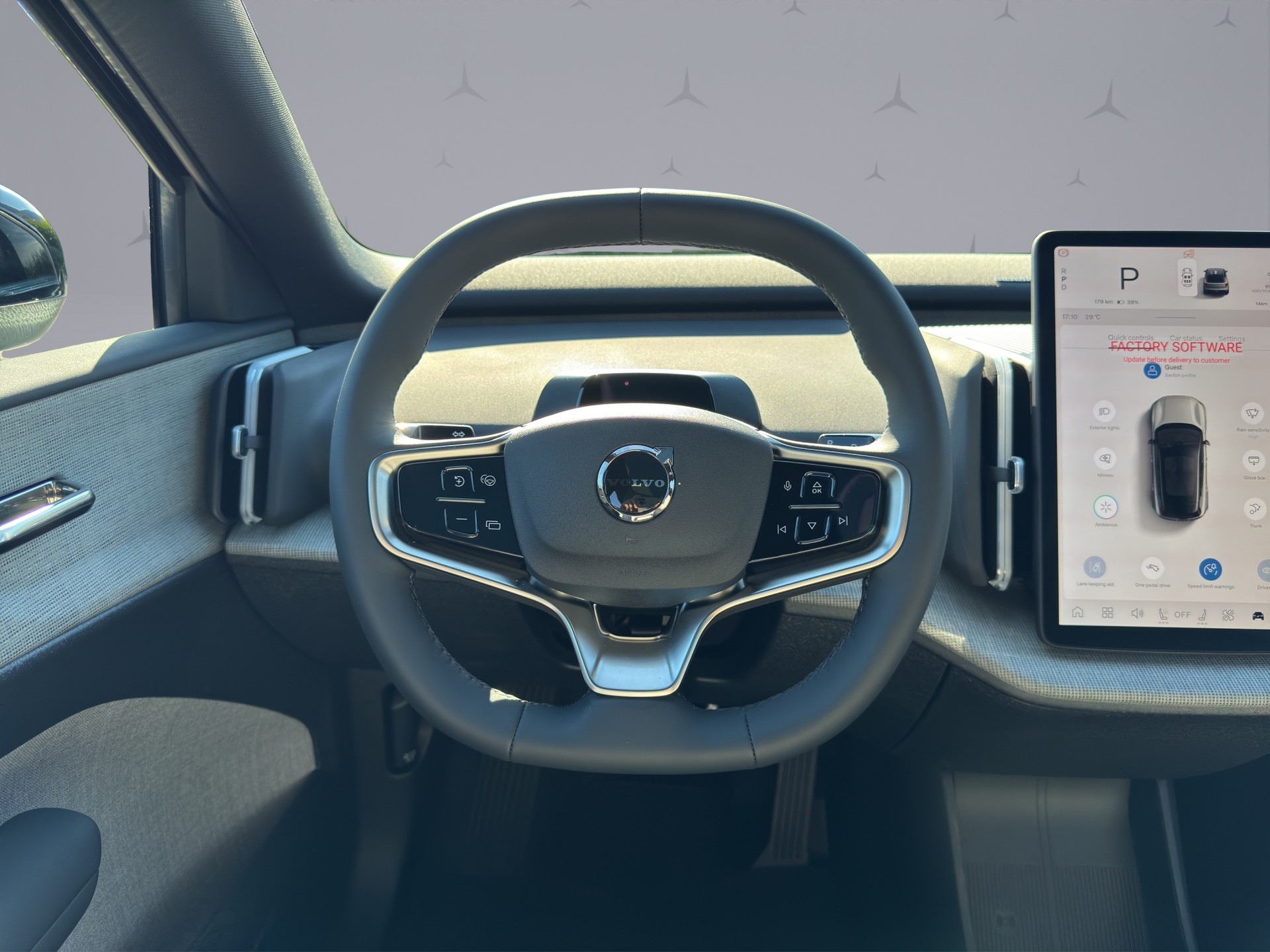 VOLVO EX30 E60 Ultra-image-11