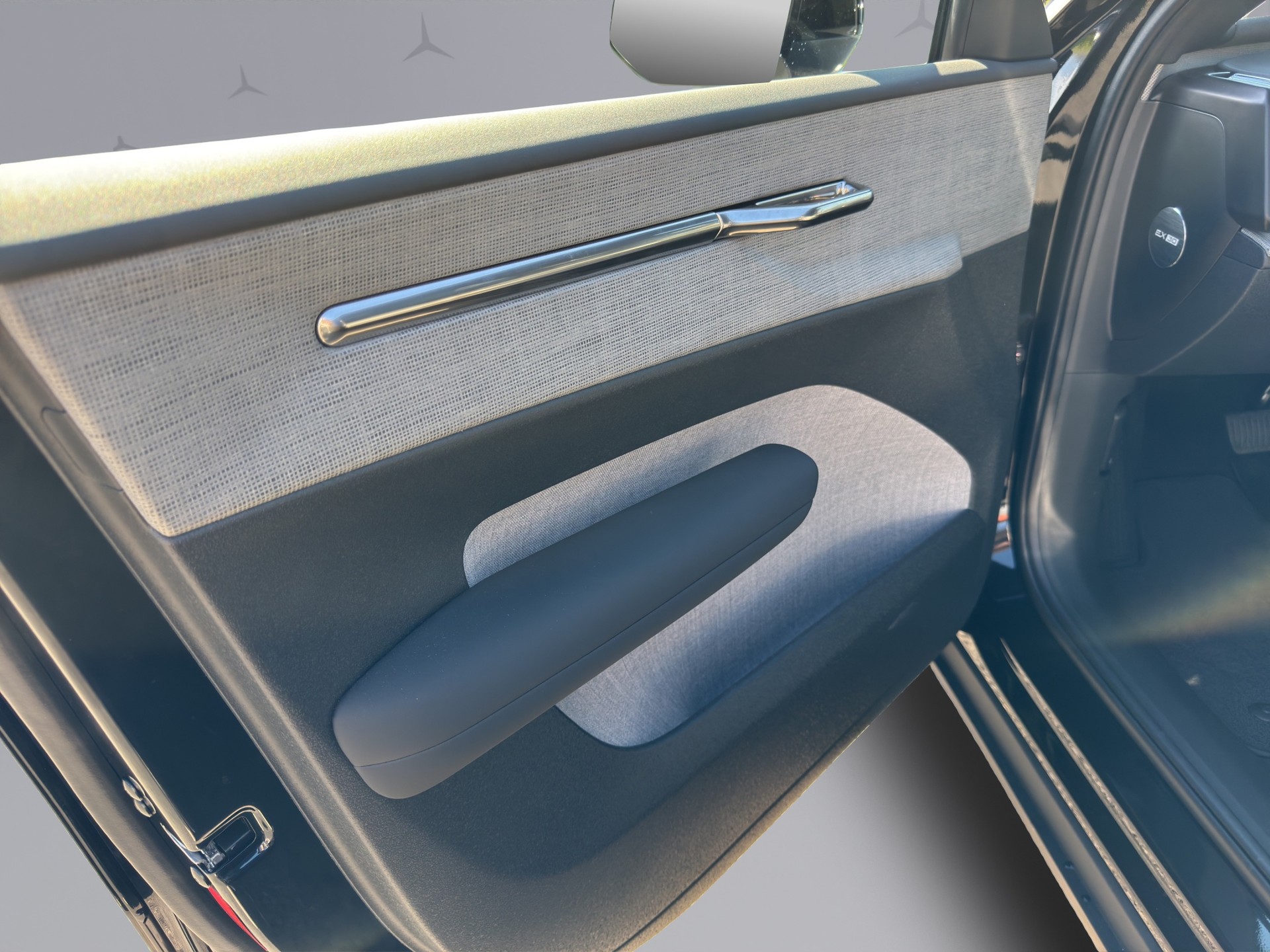 VOLVO EX30 E60 Ultra-image-15