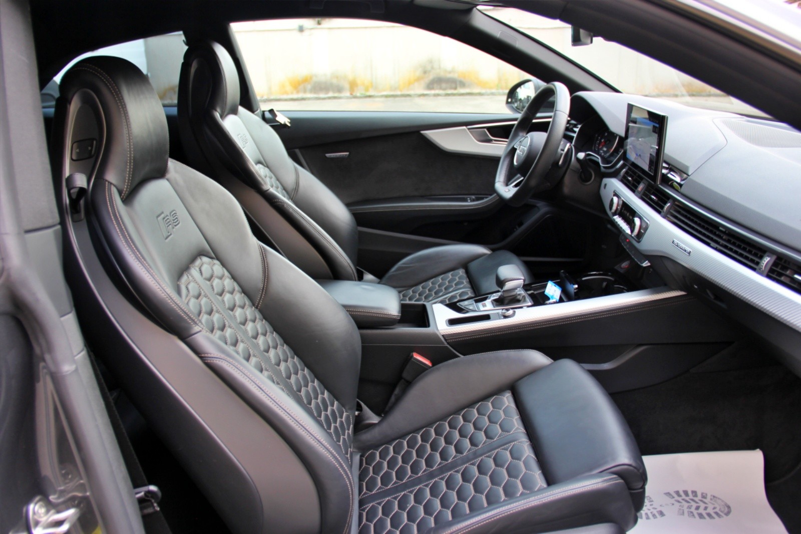 AUDI RS5 Coupé 2.9 TFSI quattro tiptronic-image-12