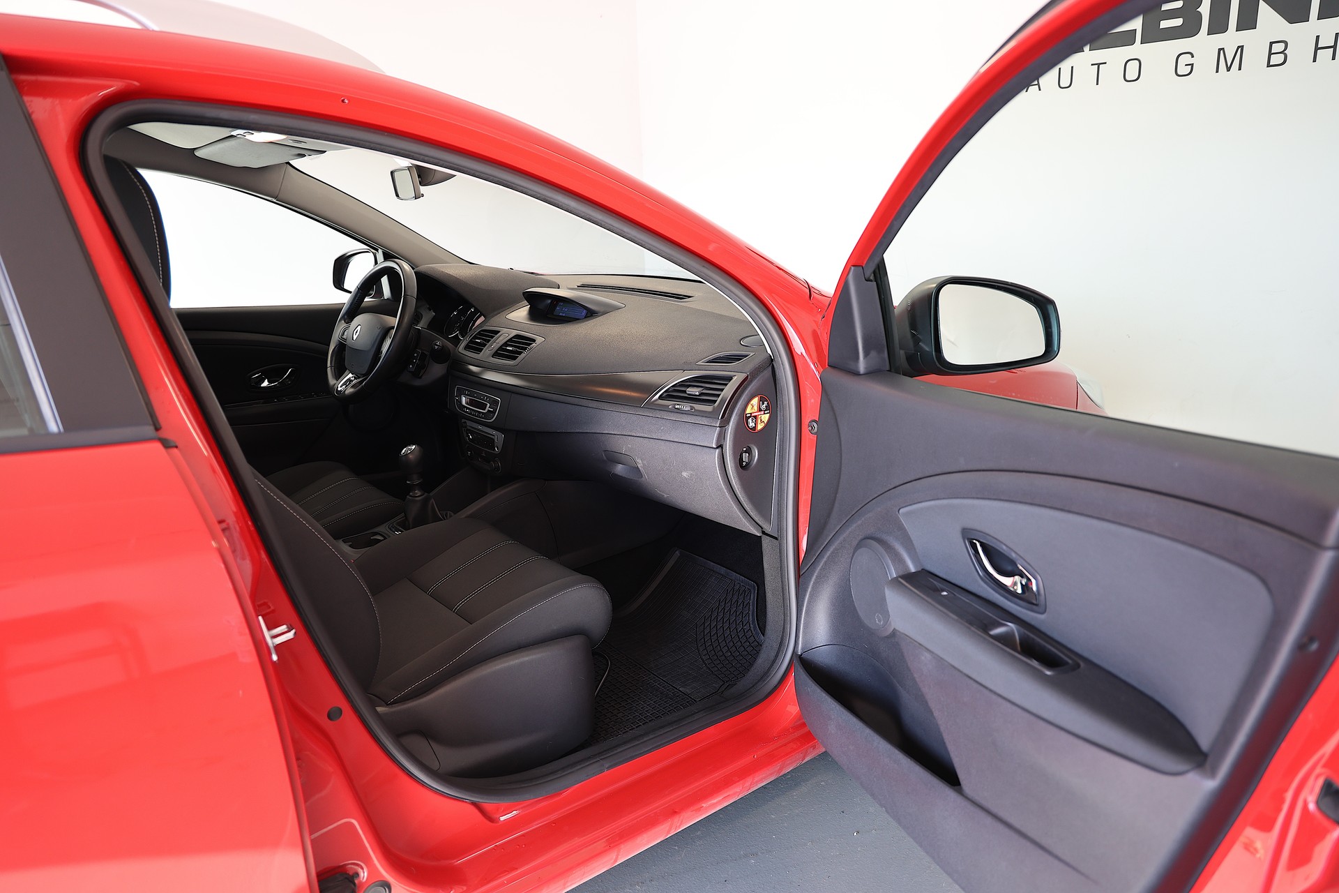 RENAULT Mégane Grandtour 1.5 dCi Expression-image-10