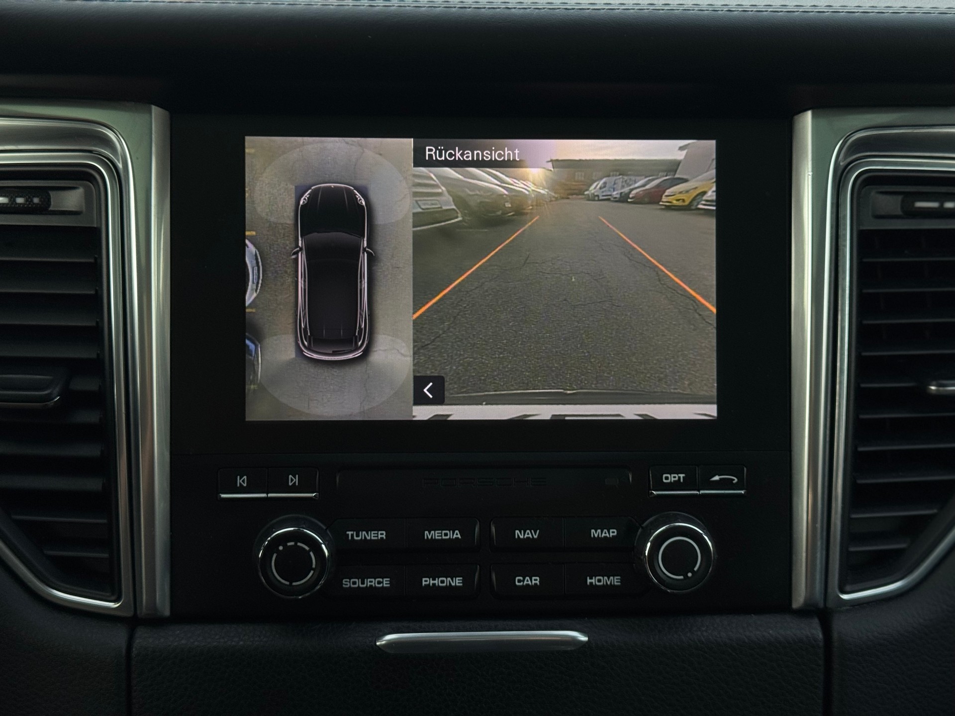 PORSCHE Macan S PDK-image-15