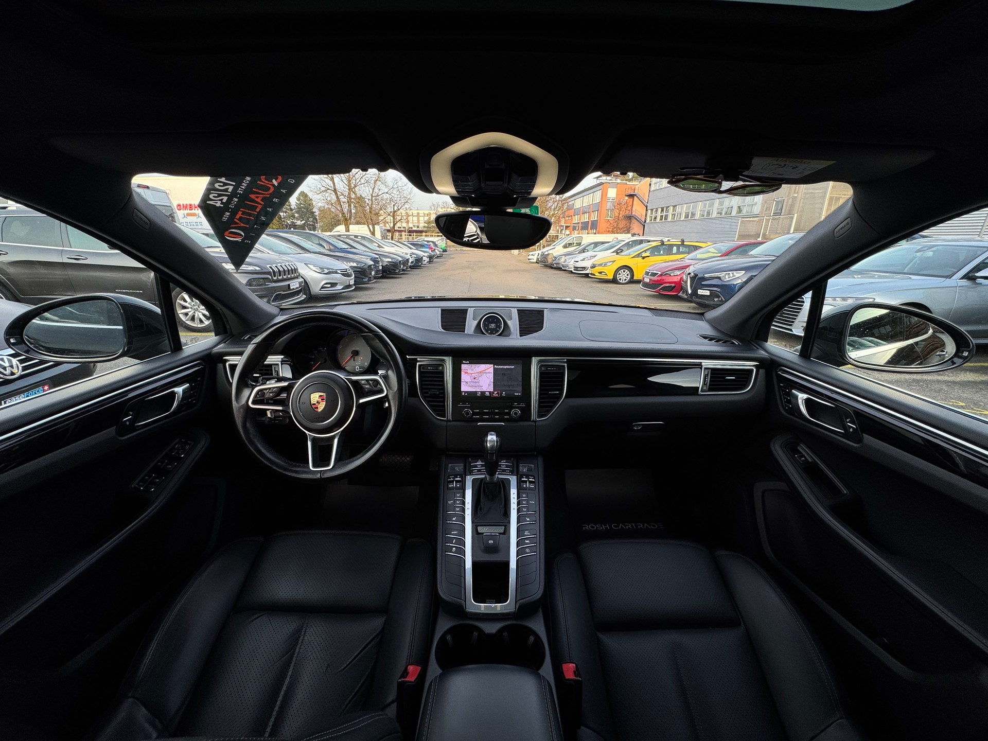 PORSCHE Macan S PDK-image-10