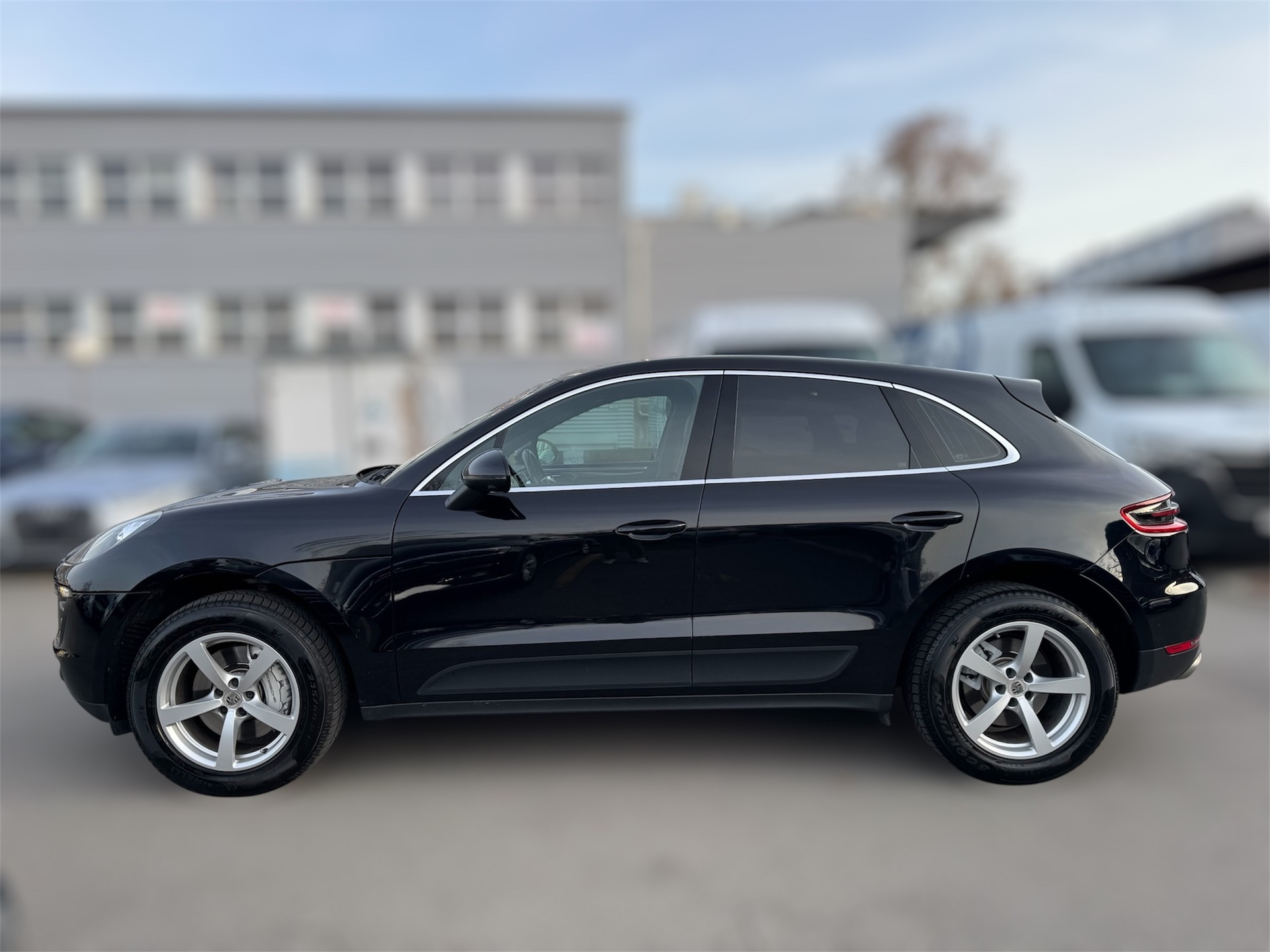 PORSCHE Macan S PDK-image-7