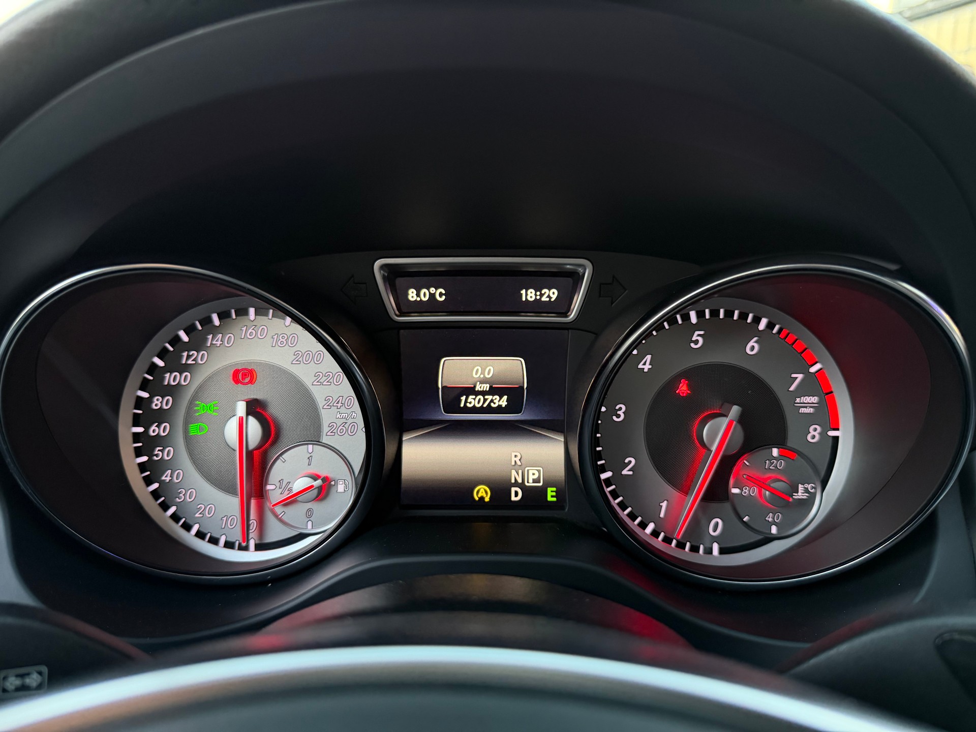 MERCEDES-BENZ CLA Shooting Brake 200 AMG Line 7G-DCT-image-20