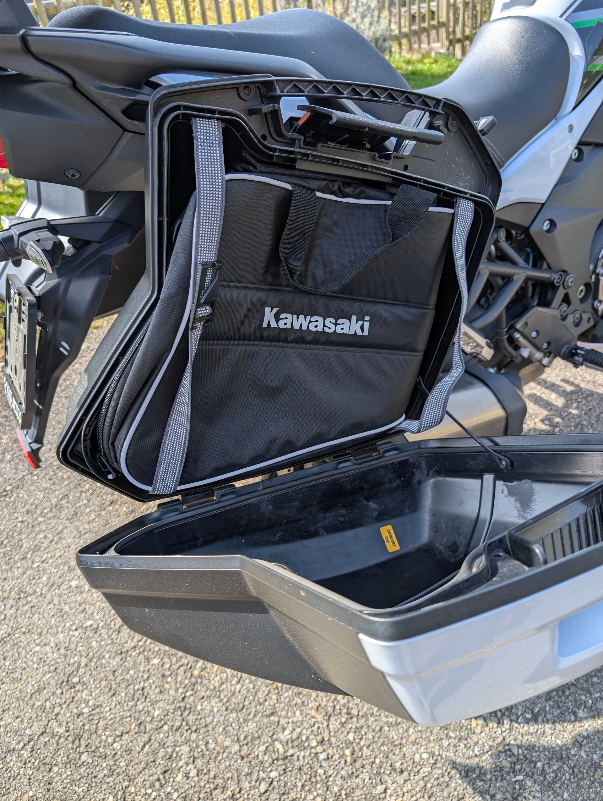 KAWASAKI Versys 1000 Grand Tourer suréquipées-image-1