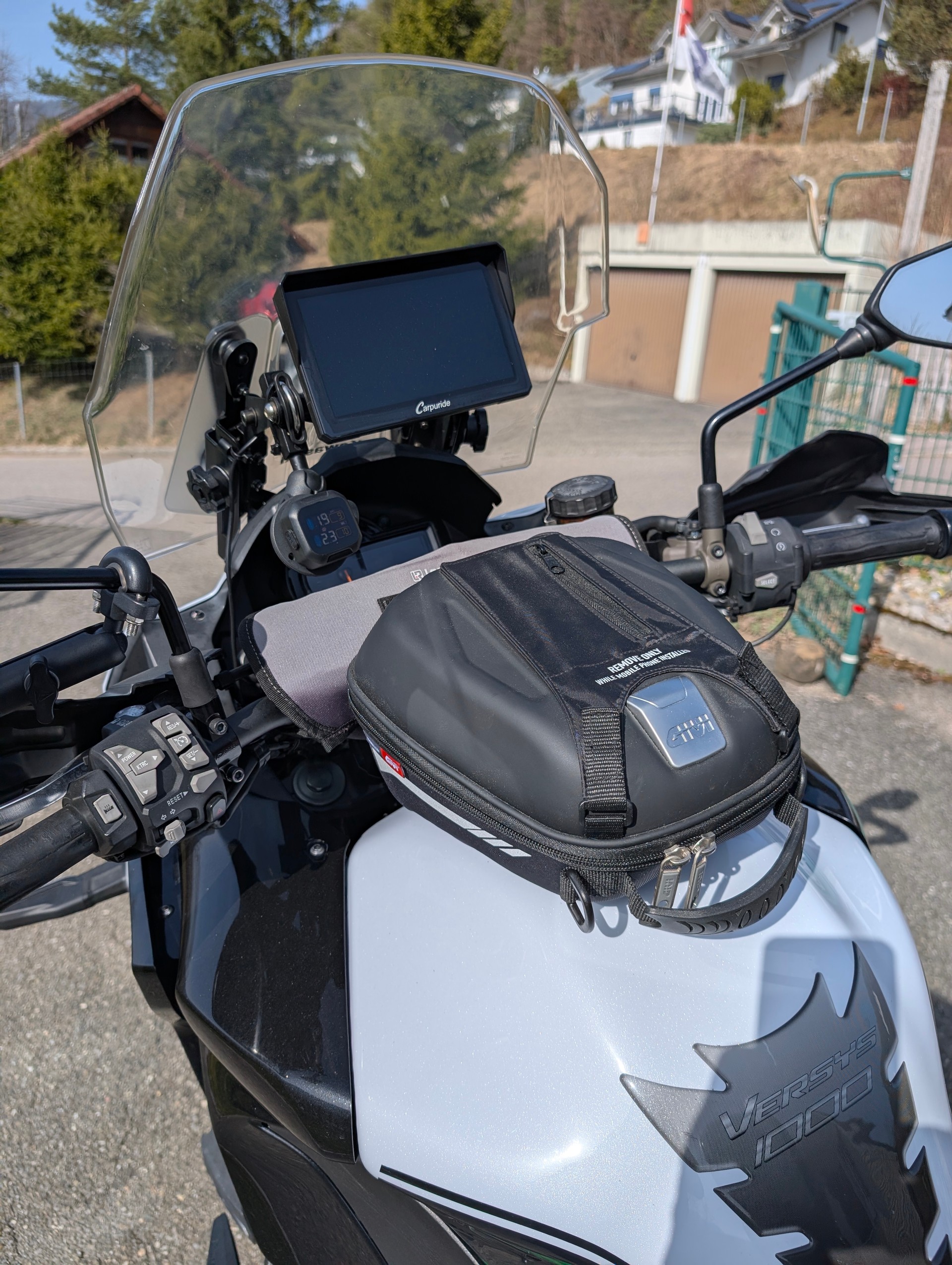 KAWASAKI Versys 1000 Grand Tourer suréquipées-image-2