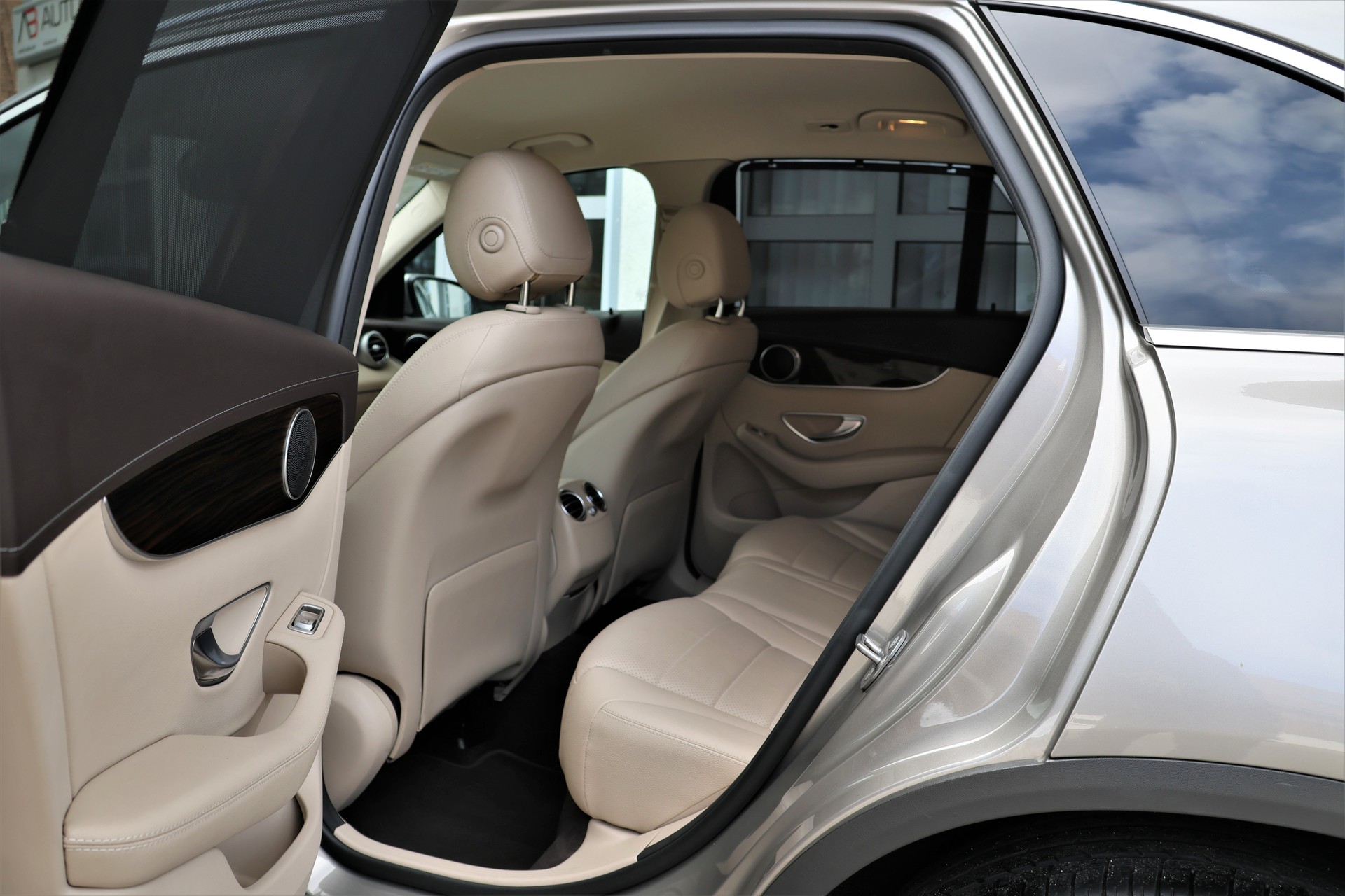 MERCEDES-BENZ GLC 220 d Off-Road 4Matic 9G-Tronic (CH) + 2.5T AHK-image-13