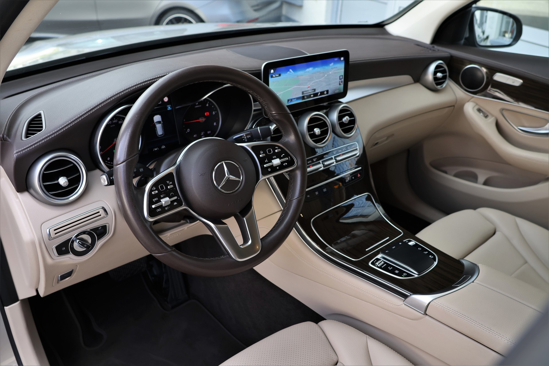 MERCEDES-BENZ GLC 220 d Off-Road 4Matic 9G-Tronic (CH) + 2.5T AHK-image-10