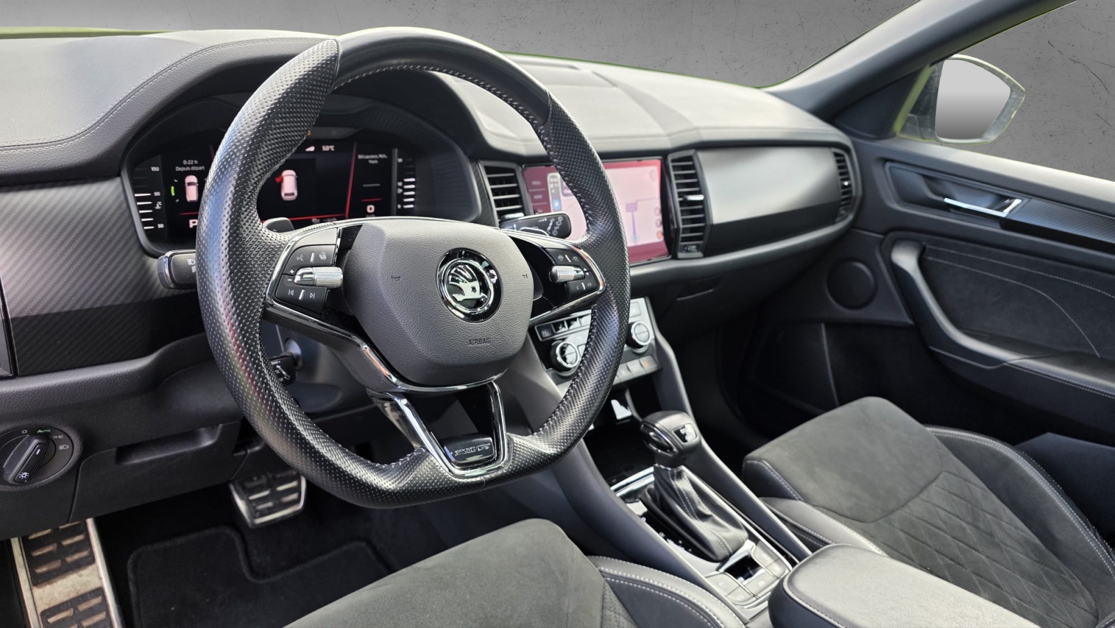 SKODA Kodiaq 2.0 TSI 4x4 SportLine-image-5