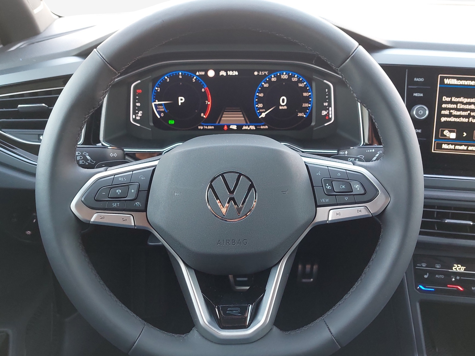 VW Polo 1.0 TSI R-Line DSG-image-9