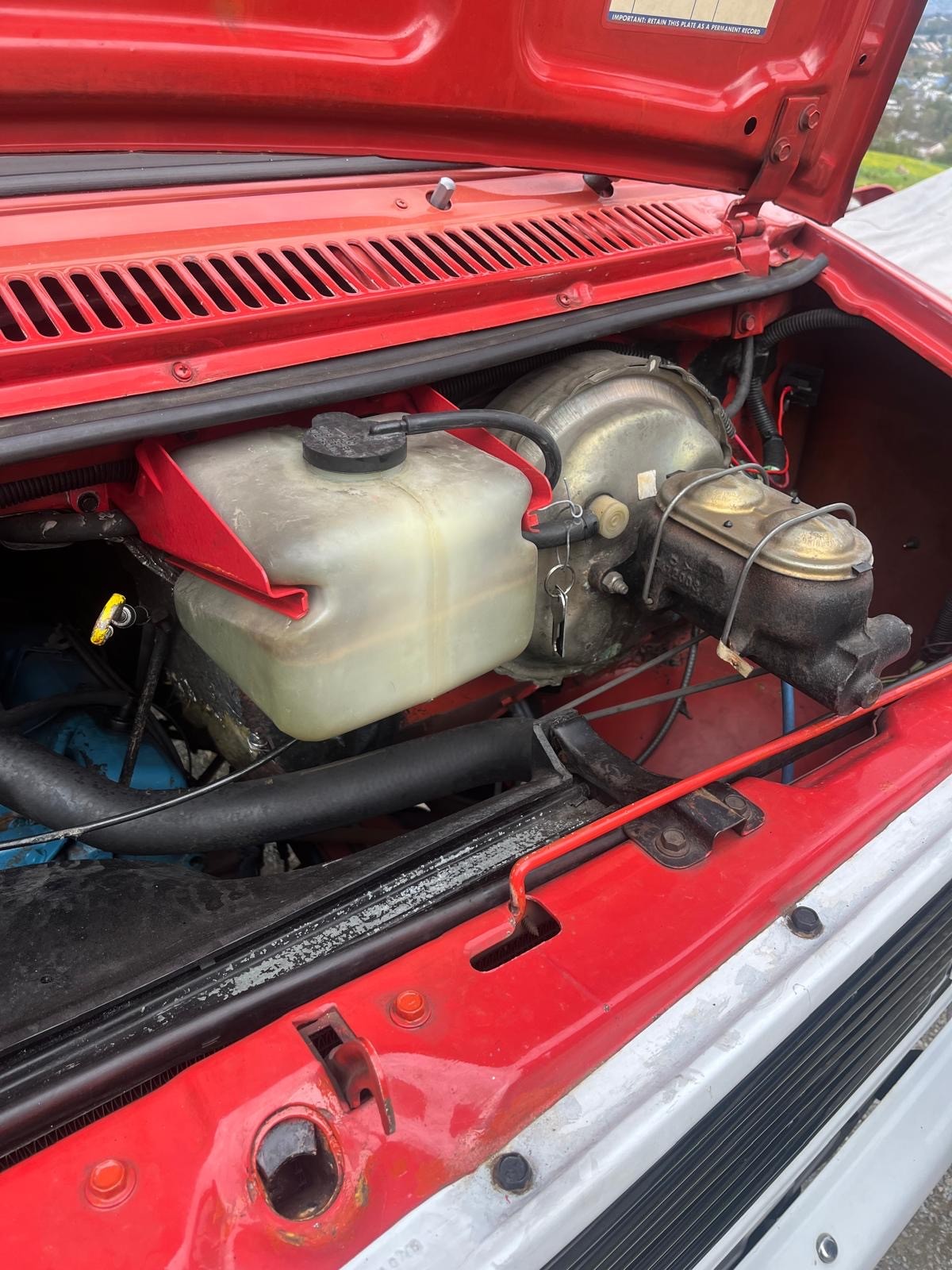 CHEVROLET VAN-image-8