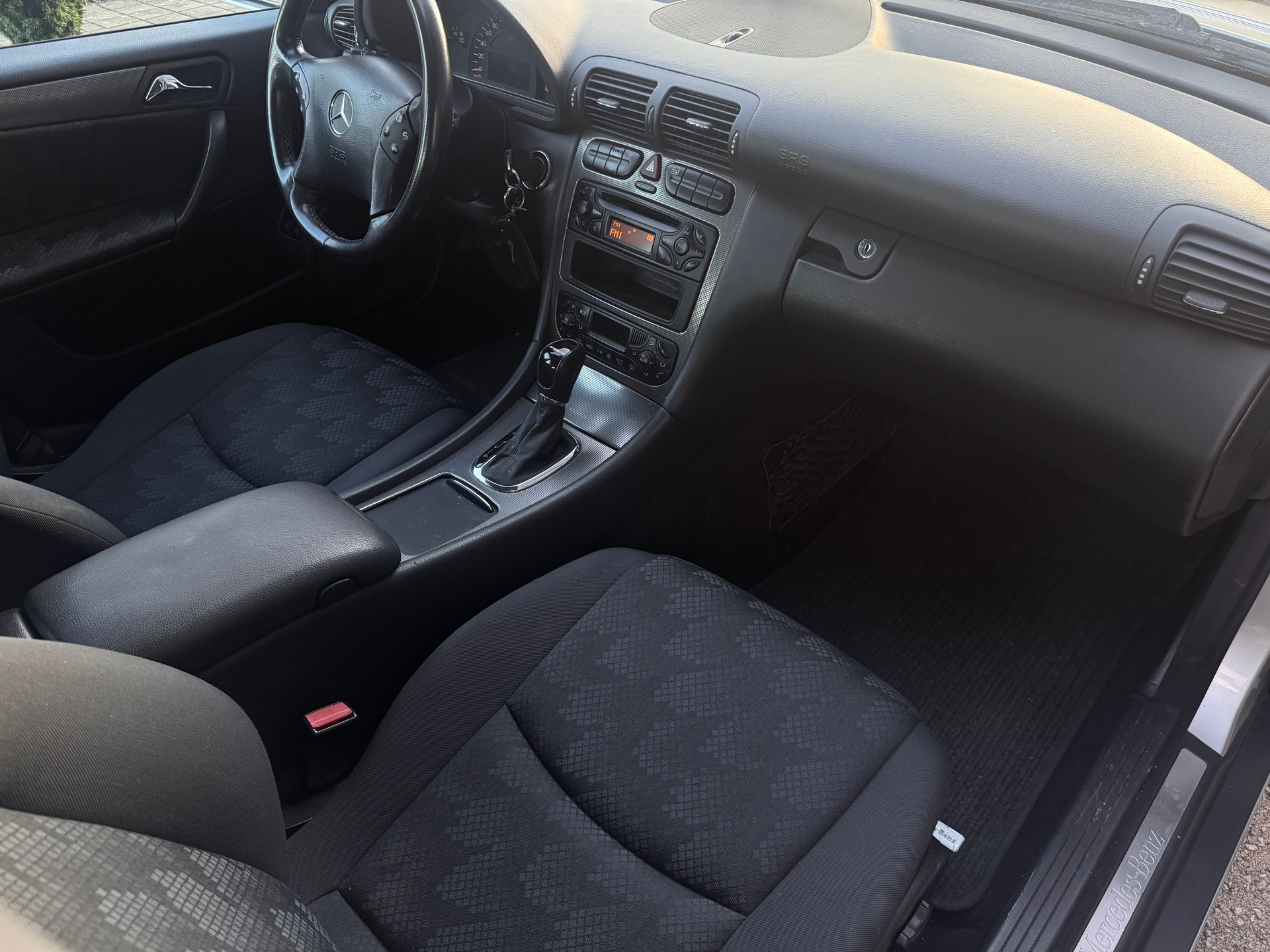 MERCEDES-BENZ C 220 CDI Elégance-image-14