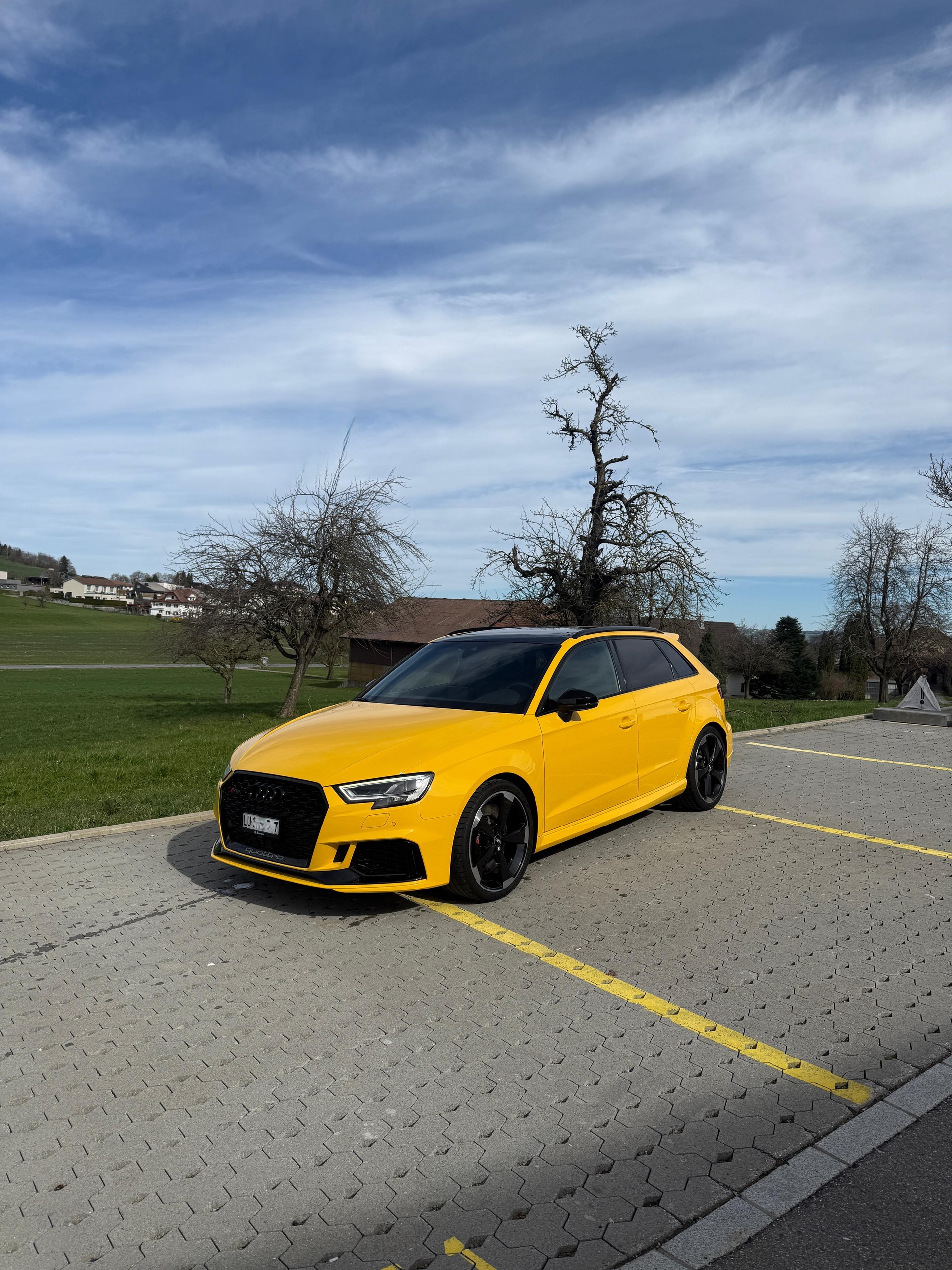 AUDI Sportback-image-1