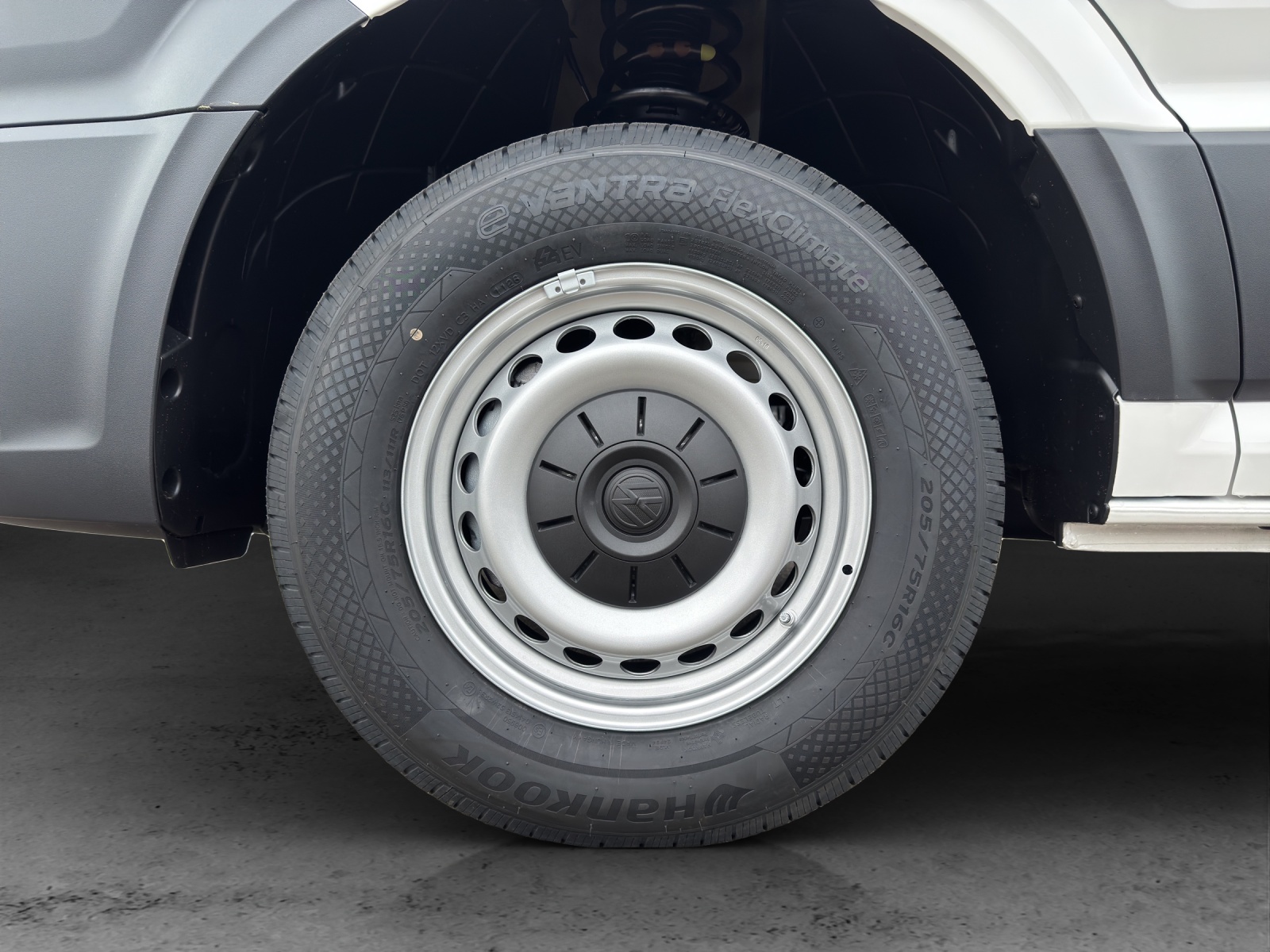 VW Crafter 35 Kastenwagen Entry RS 3640 mm-image-12