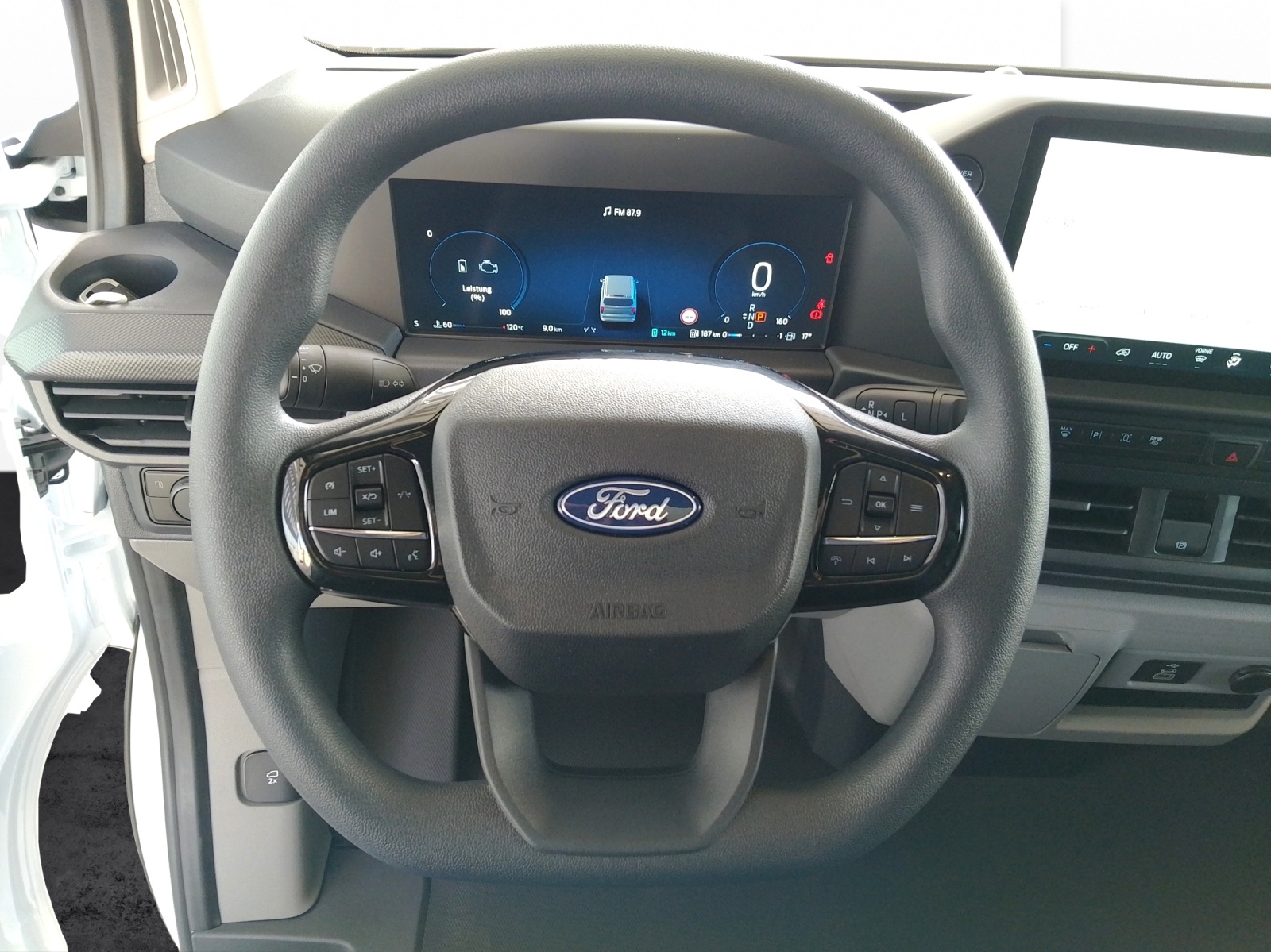FORD Transit Custom Van 320 L1 2.5 Duratec 233 Trend PHEV-image-5