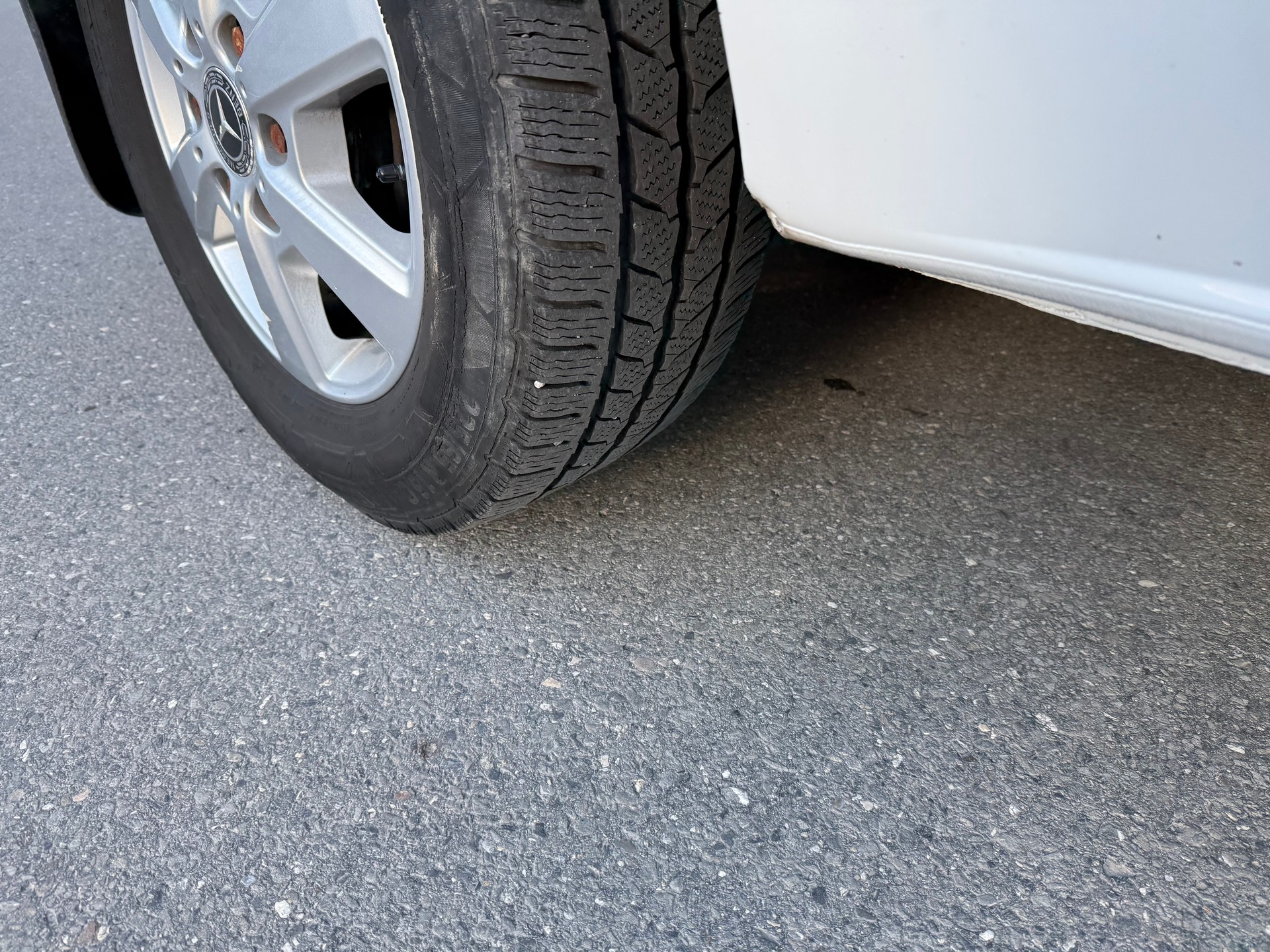 MERCEDES-BENZ Sprinter 214 CDI Standard 9G——CHARGE 950 KG —-BOITE AUTOMATIQUE-image-17