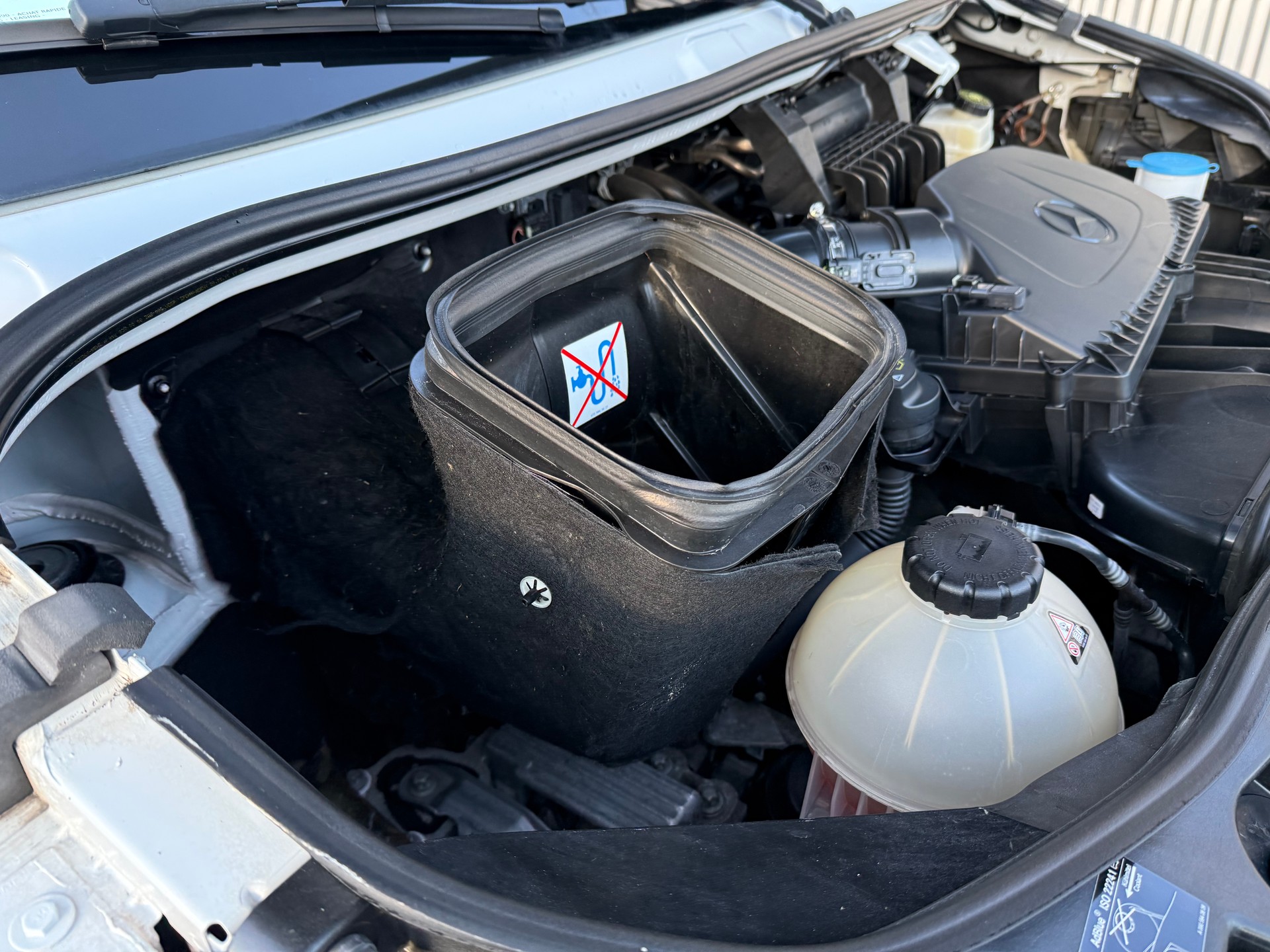 MERCEDES-BENZ Sprinter 214 CDI Standard 9G——CHARGE 950 KG —-BOITE AUTOMATIQUE-image-38