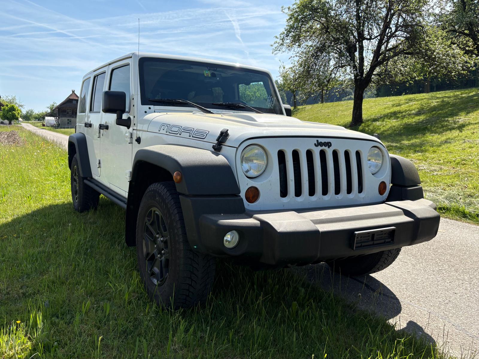 JEEP Wrangler 2.8CRD Unlimited Moab Automatic-image-4