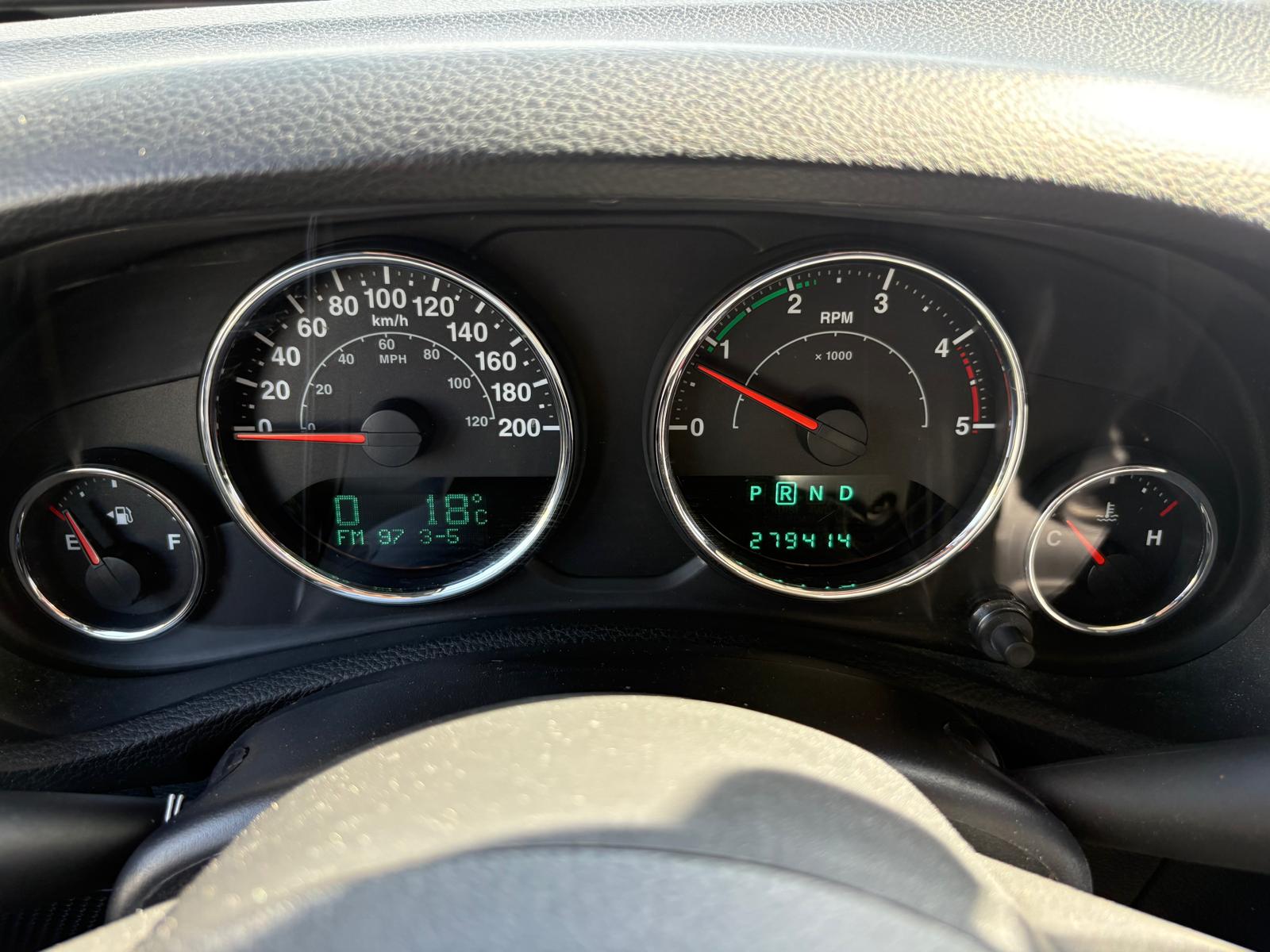 JEEP Wrangler 2.8CRD Unlimited Moab Automatic-image-15