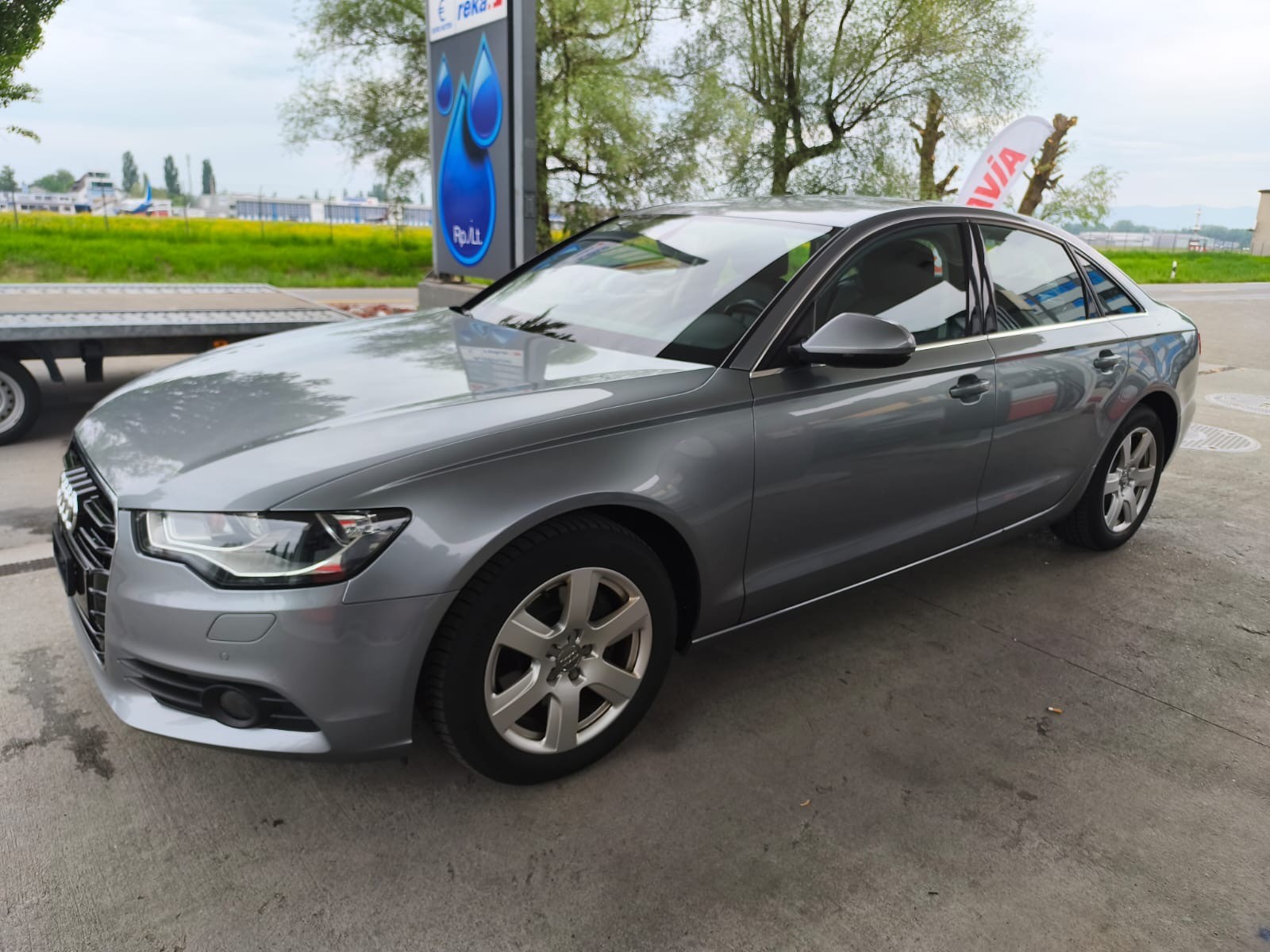 AUDI A6 Limousine 2.8 FSI V6 quattro S-tronic-image-1