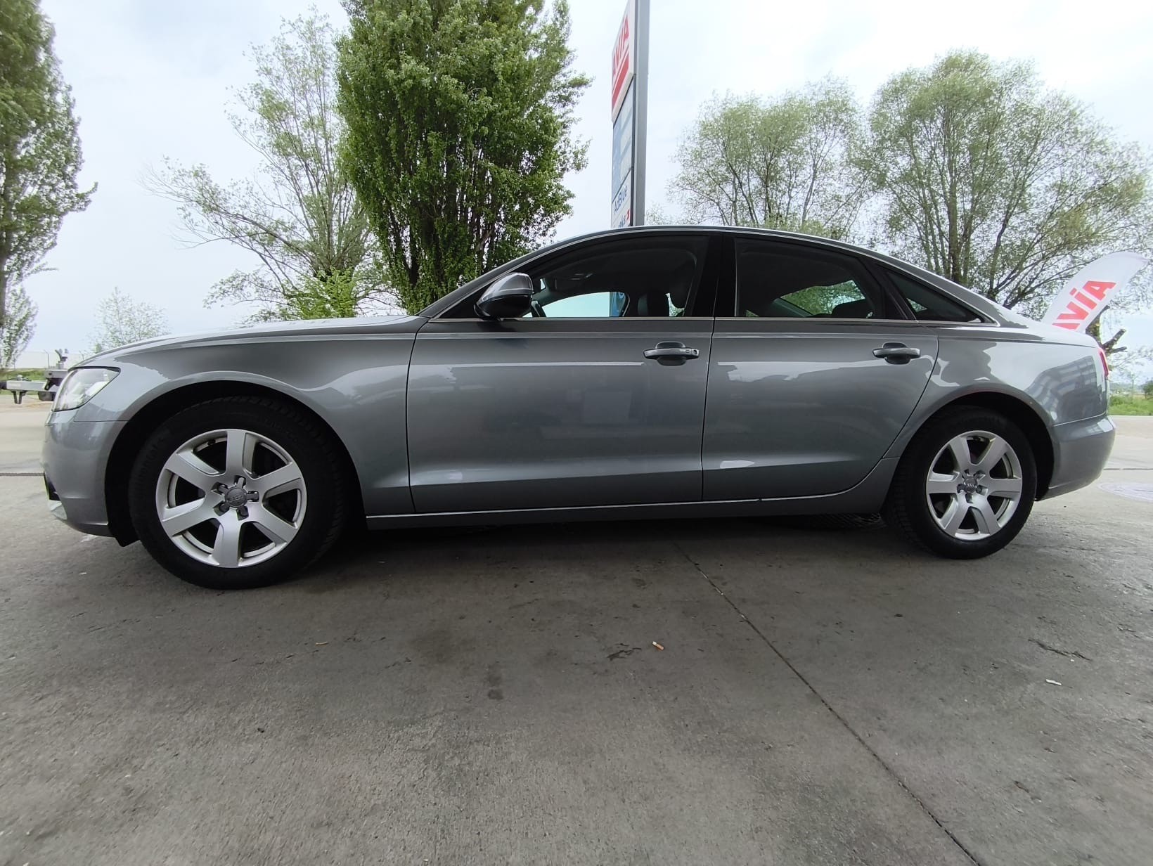 AUDI A6 Avant 2.8 FSI V6 quattro S-tronic-image-6