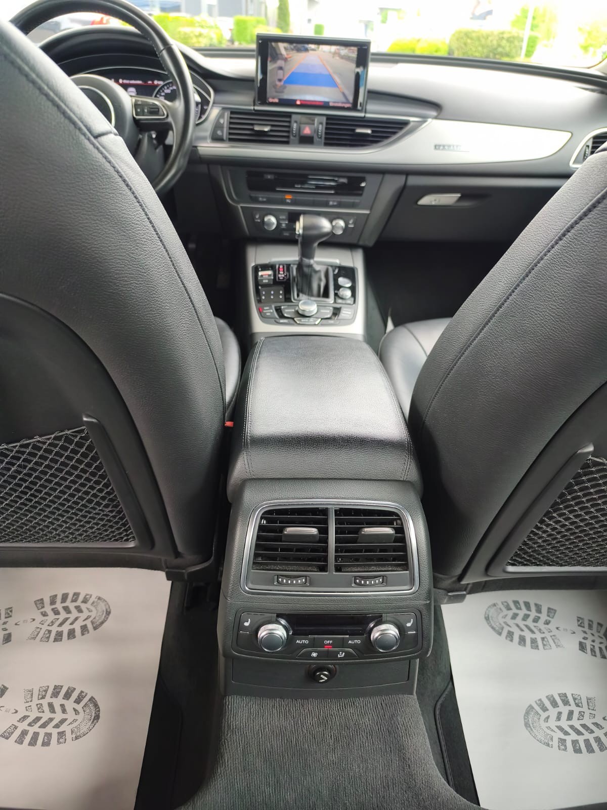 AUDI A6 Limousine 2.8 FSI V6 quattro S-tronic-image-22