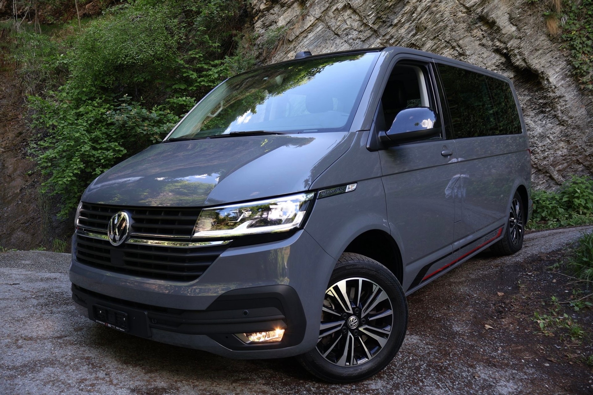 VW T6.1 Multivan 2.0 Bi-TDI Highline Edit. 4Mot. DSG-image-1