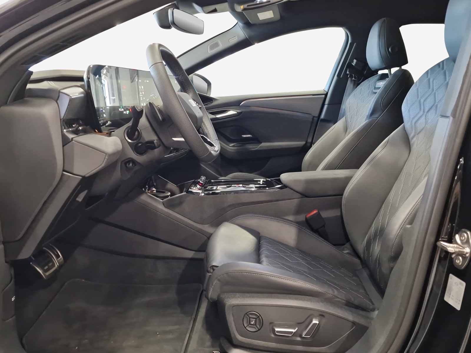 AUDI S6 Sportback e-tron quattro-image-8