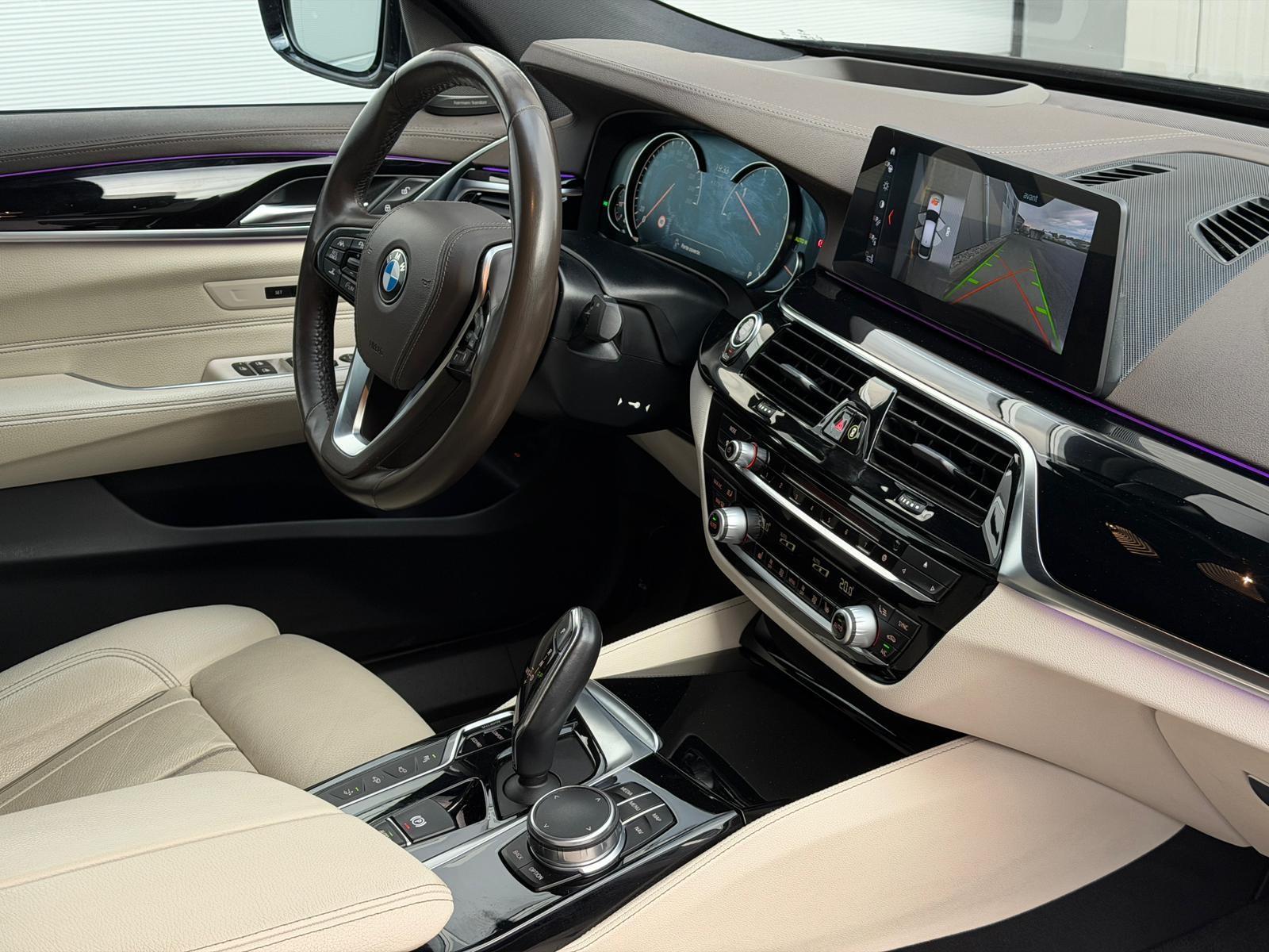 BMW 630d GT xDrive Steptronic-image-8
