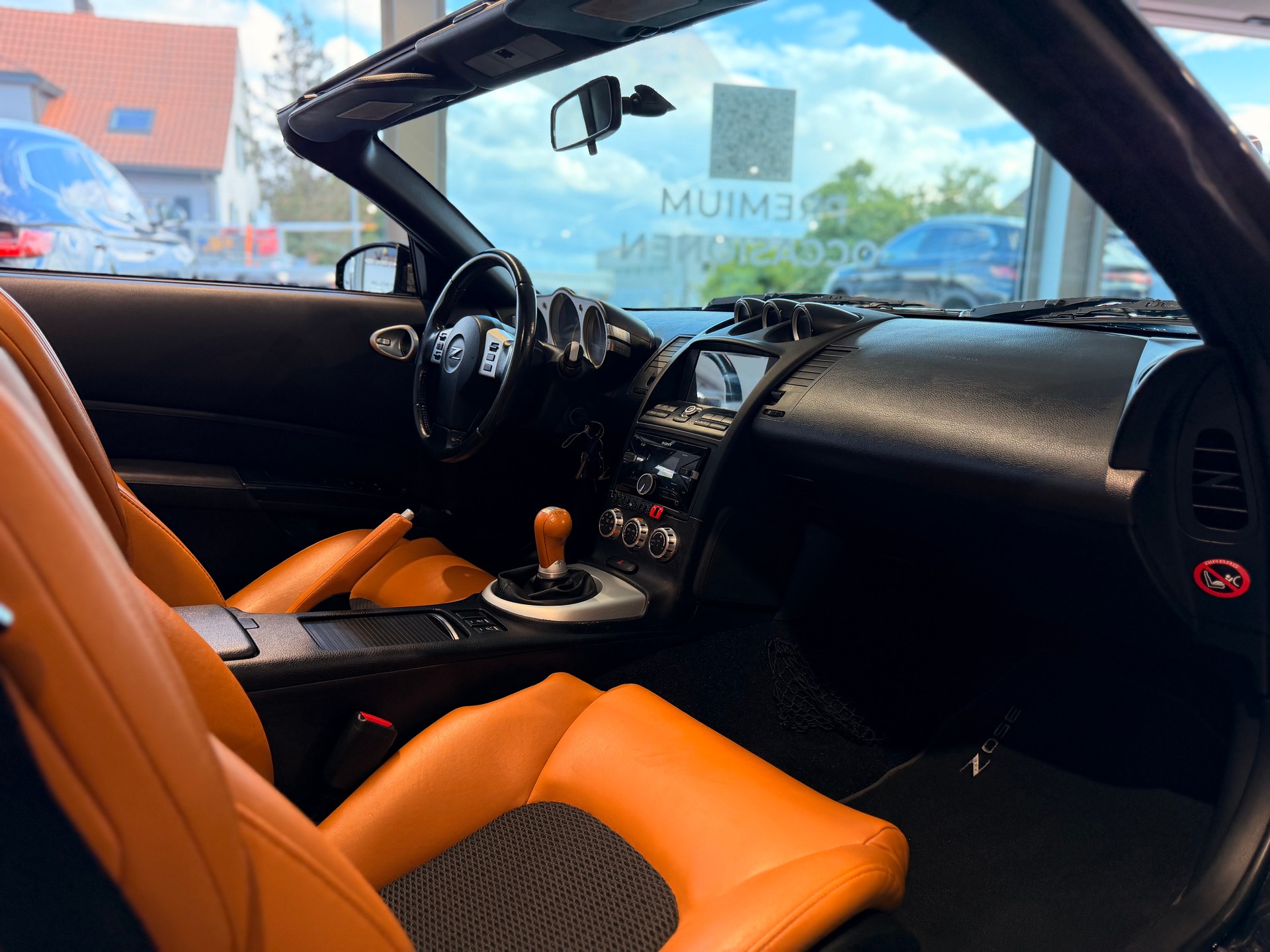 NISSAN 350 Z Roadster-image-20
