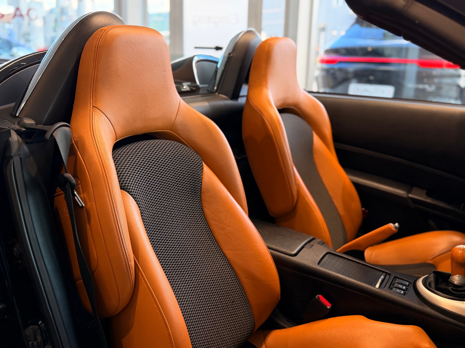 NISSAN 350 Z Roadster-image-22