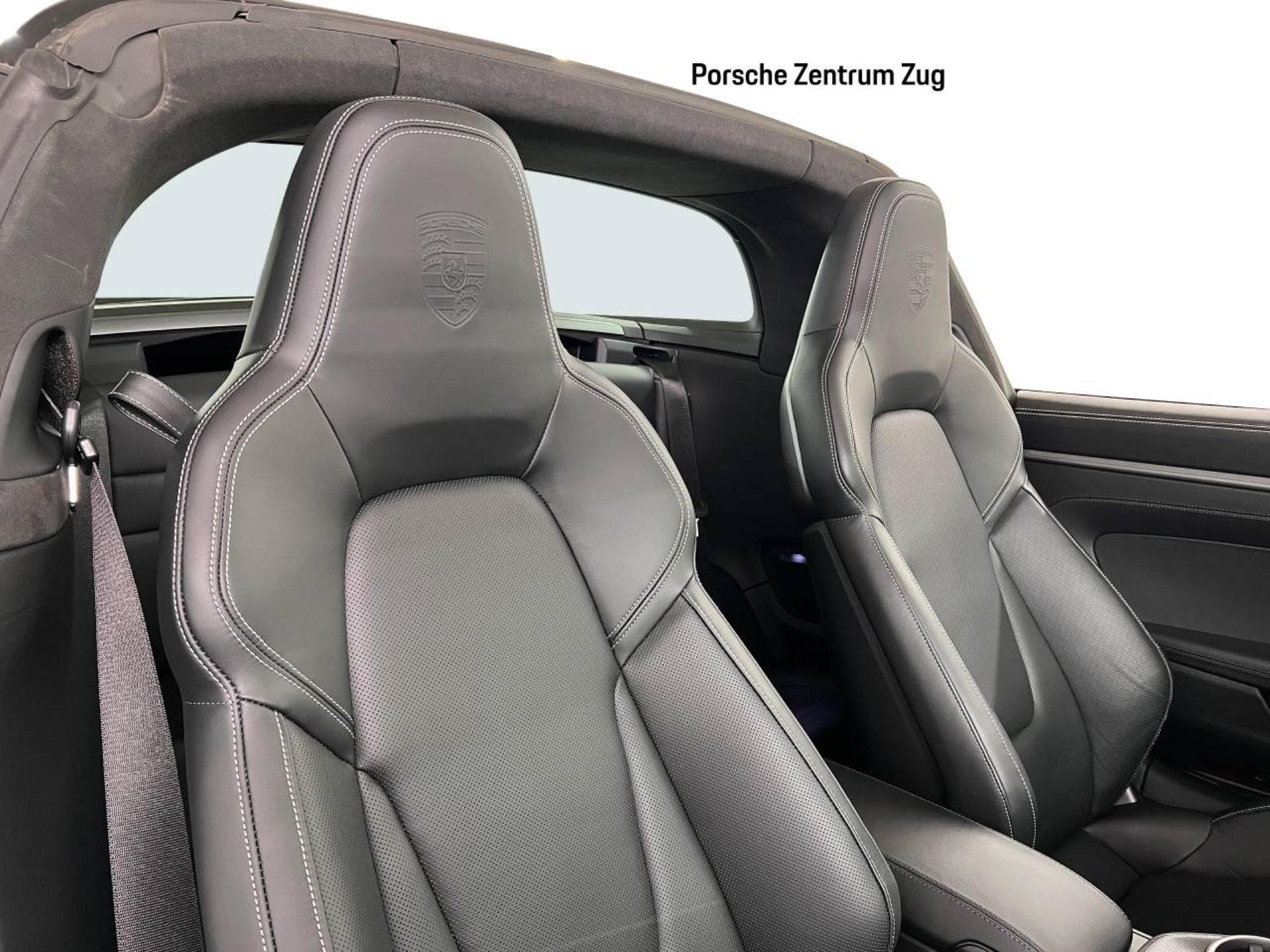 PORSCHE 911 Targa 4-image-21