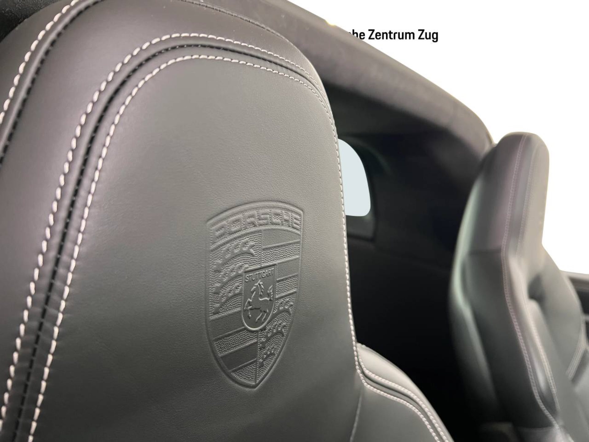 PORSCHE 911 Targa 4-image-22