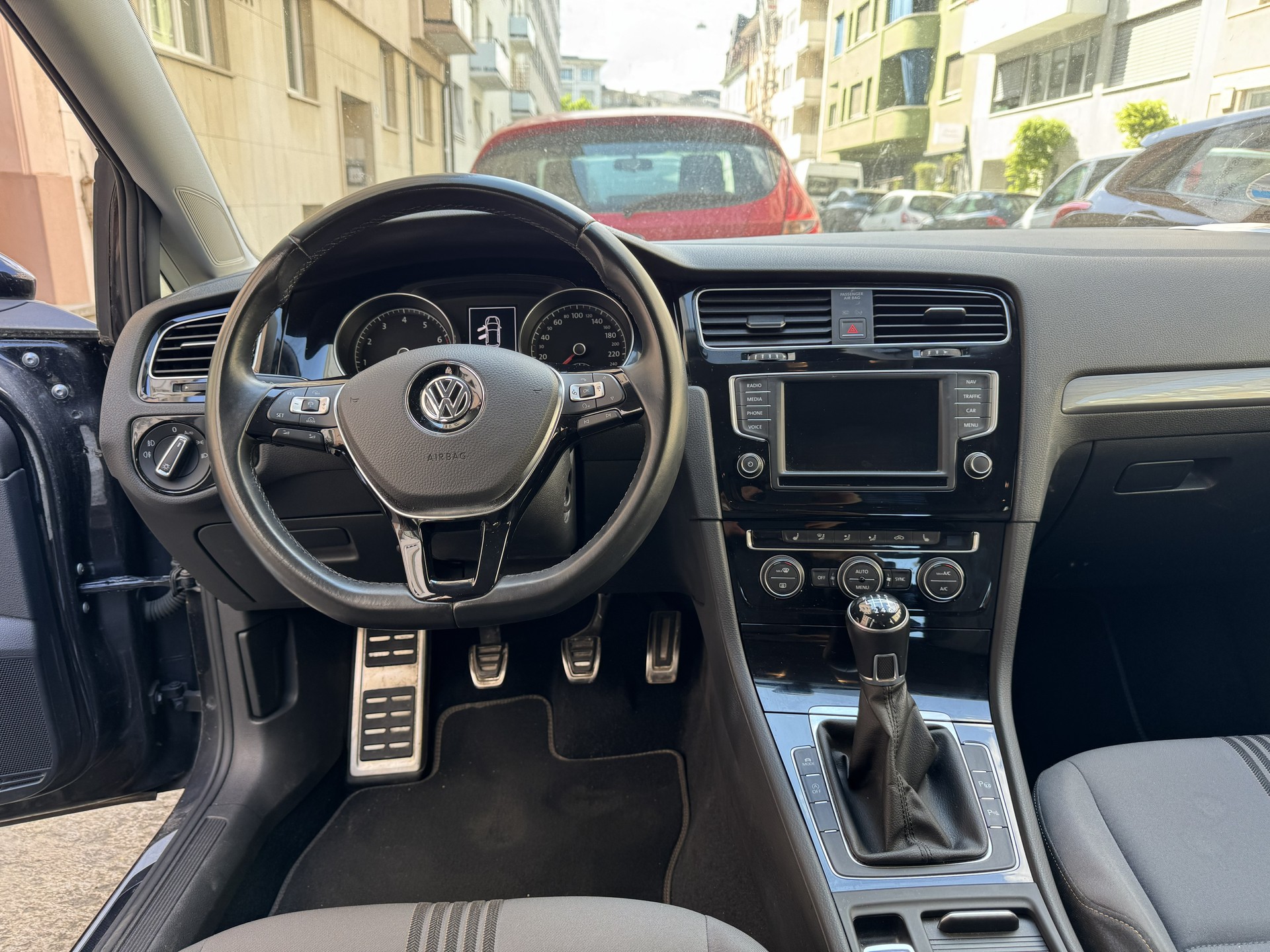 VW 1.4 TSI 125 Allstar (Golf VII / 7)-image-3