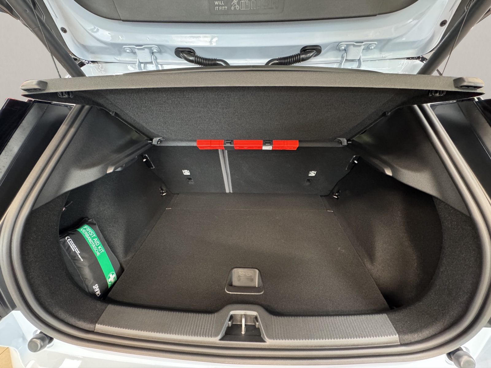 VOLVO EX30 CC E60 Twin Performance AWD-image-15