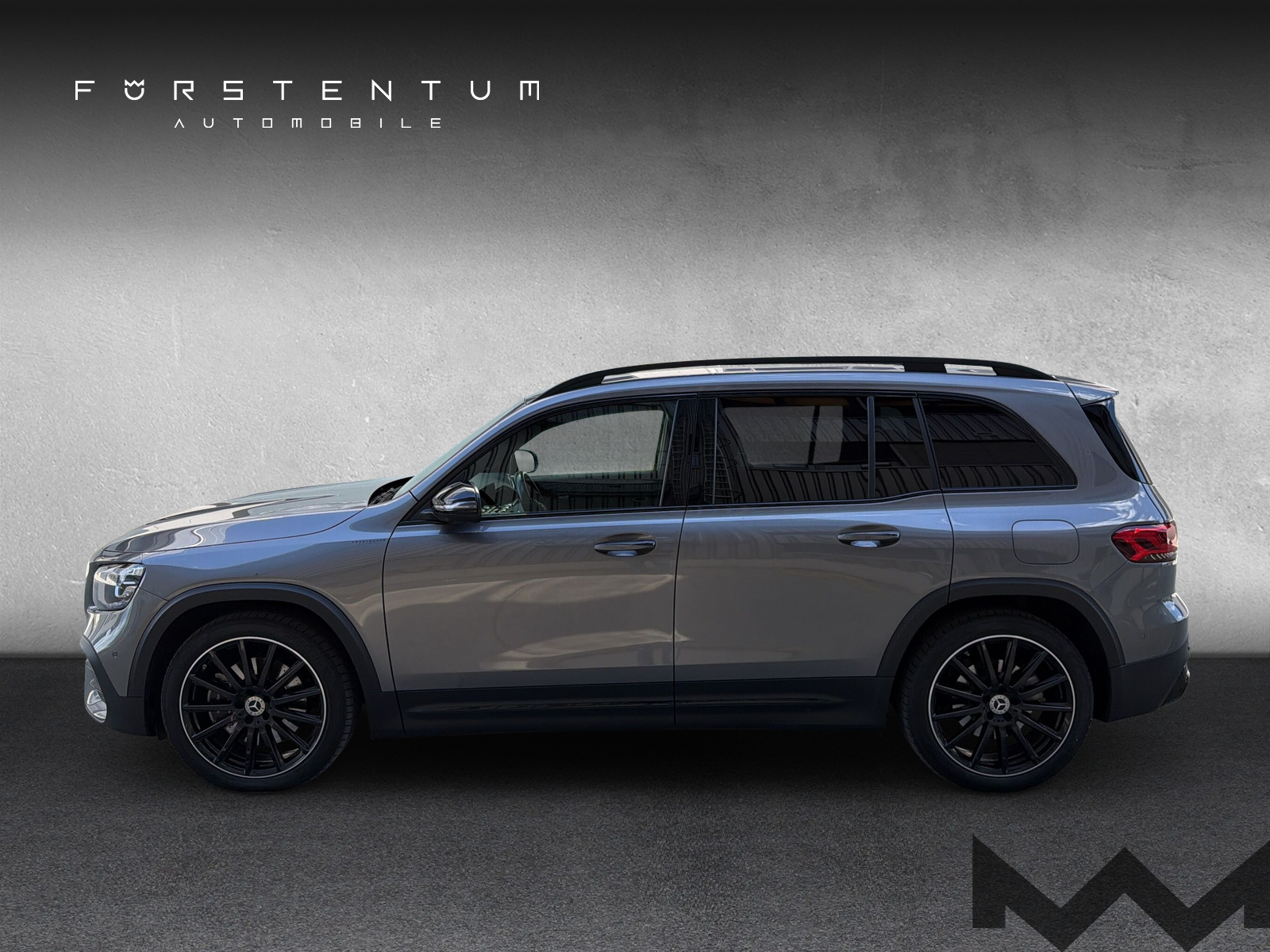 MERCEDES-BENZ GLB 220 d 4Matic AMG Line 8G | CH-Fahrzeug | Gratis Service-showroom-element-1