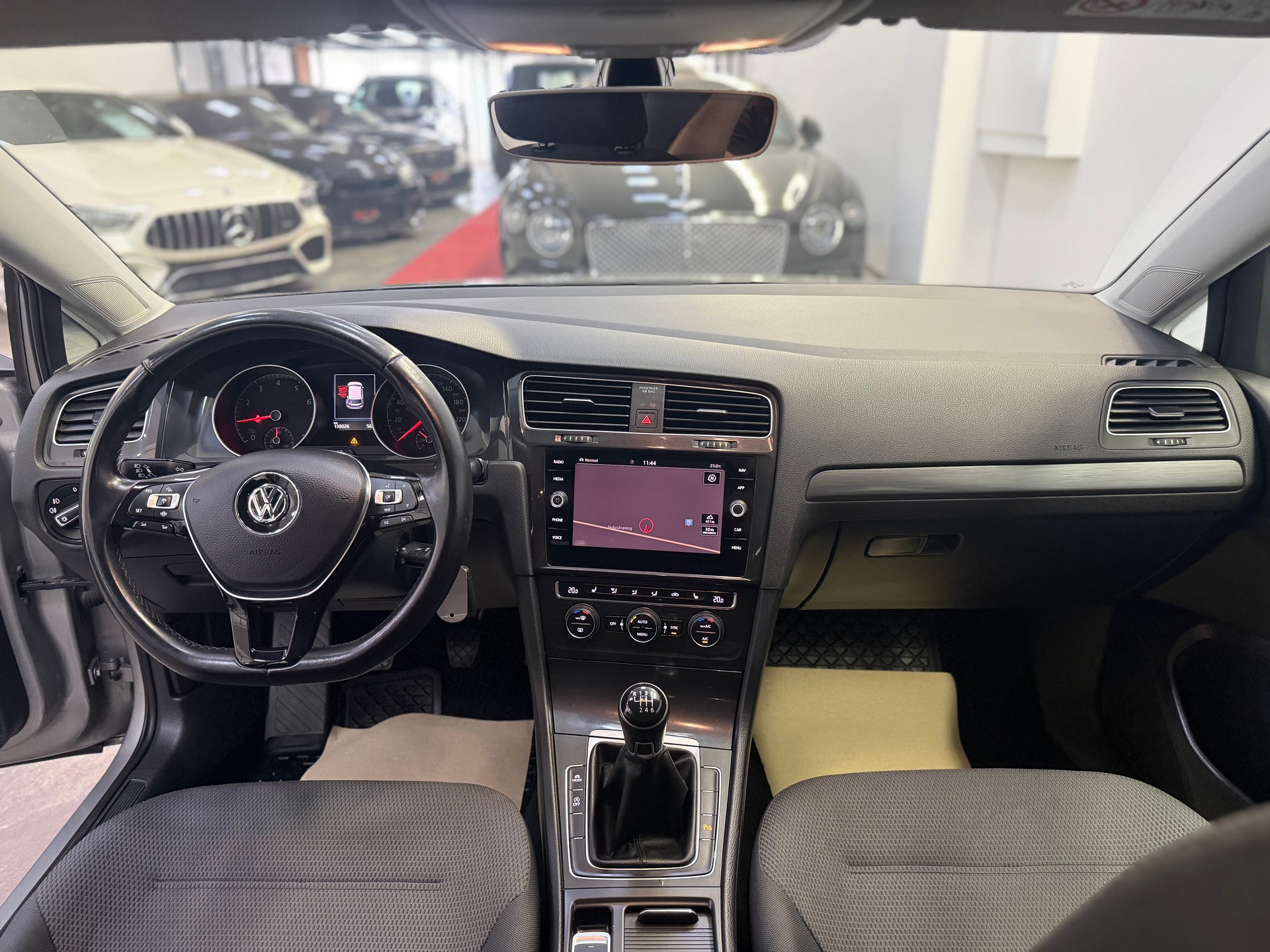 VW Golf 1.5 TSI EVO Comfortline-image-11