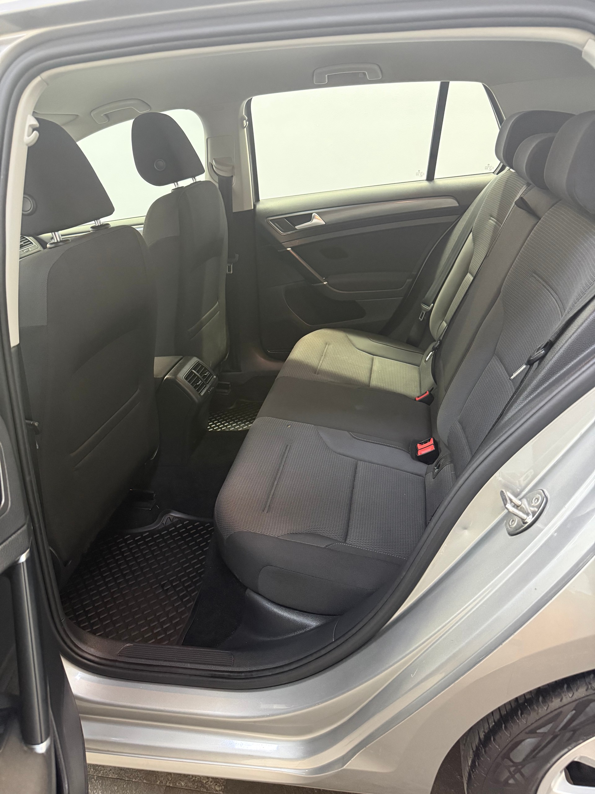 VW Golf 1.5 TSI EVO Comfortline-image-13