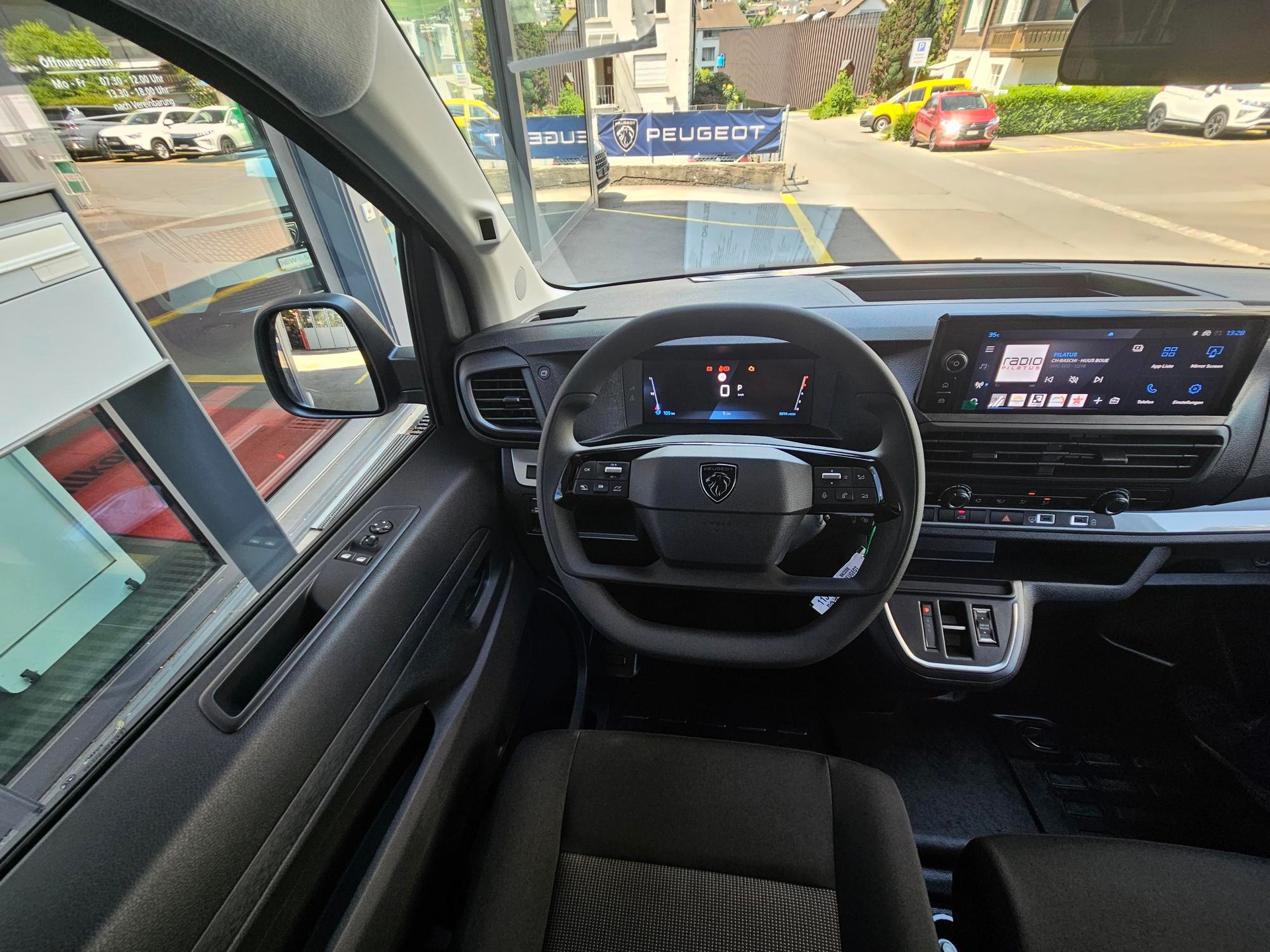 PEUGEOT Expert Kaw. Standard 2.2 BlueHDi 150 S/S-image-6