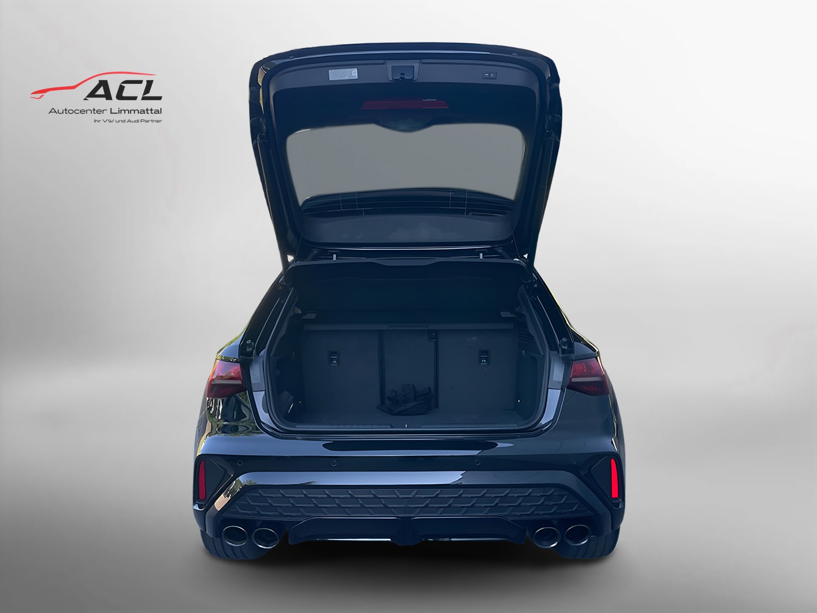 AUDI S3 Sportback TFSI quattro S-tronic-image-9