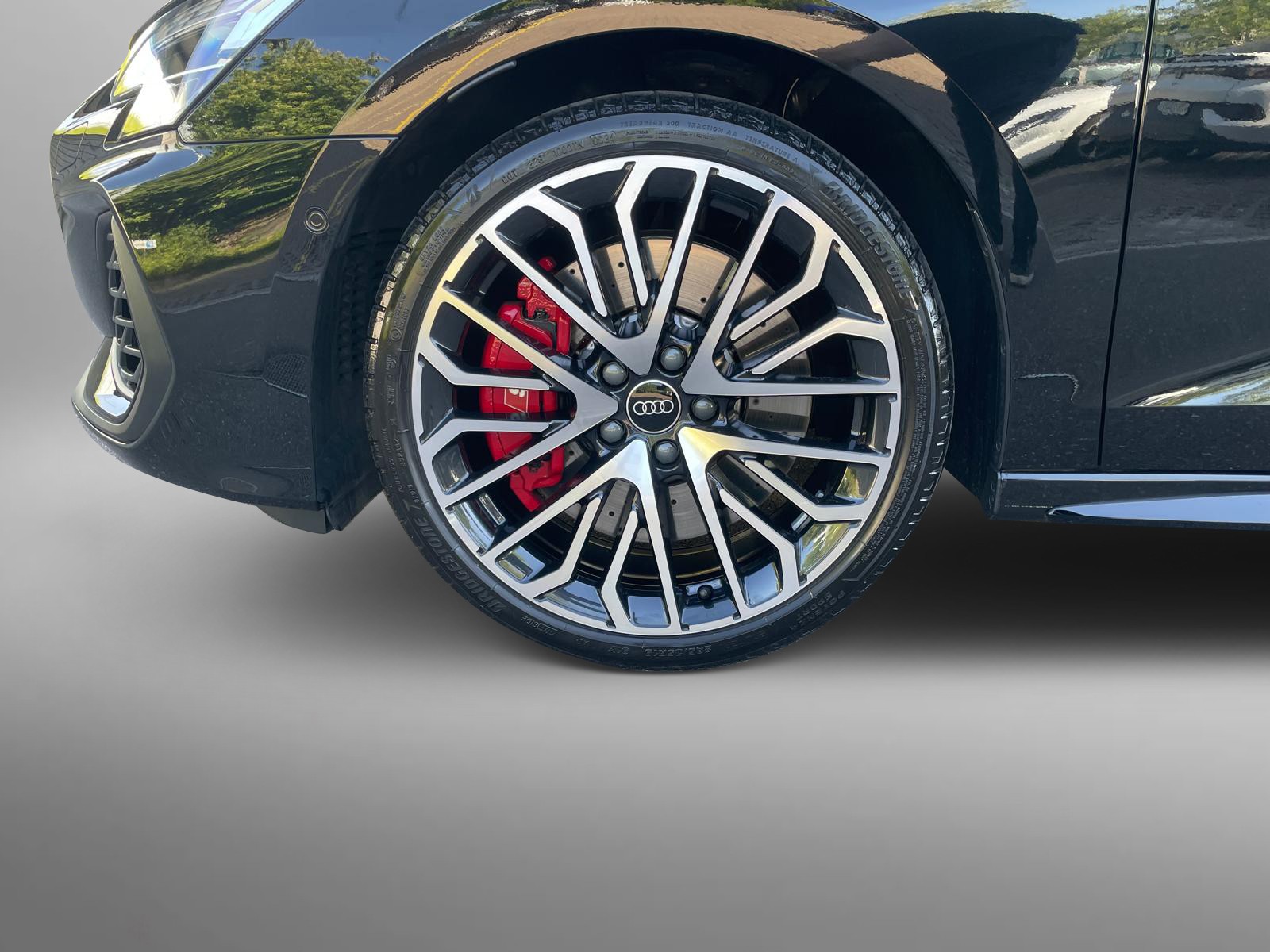 AUDI S3 Sportback TFSI quattro S-tronic-image-3