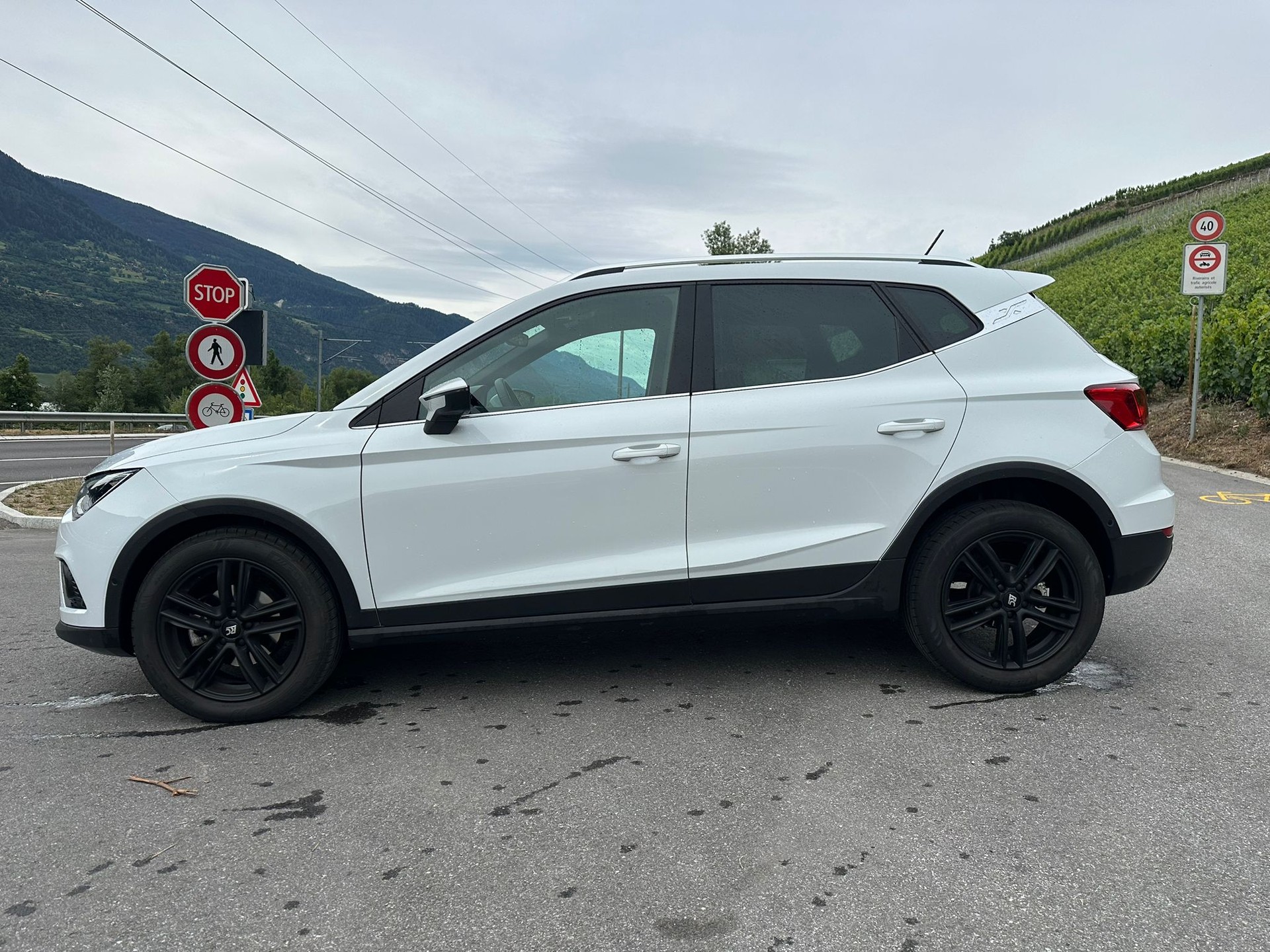 SEAT Arona 1.0 TSI Eco DSG FR-image-8