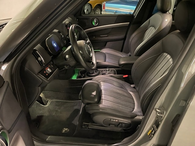 MINI Countryman Cooper SE Trafalgar ALL4 PHEV Steptronic-image-8