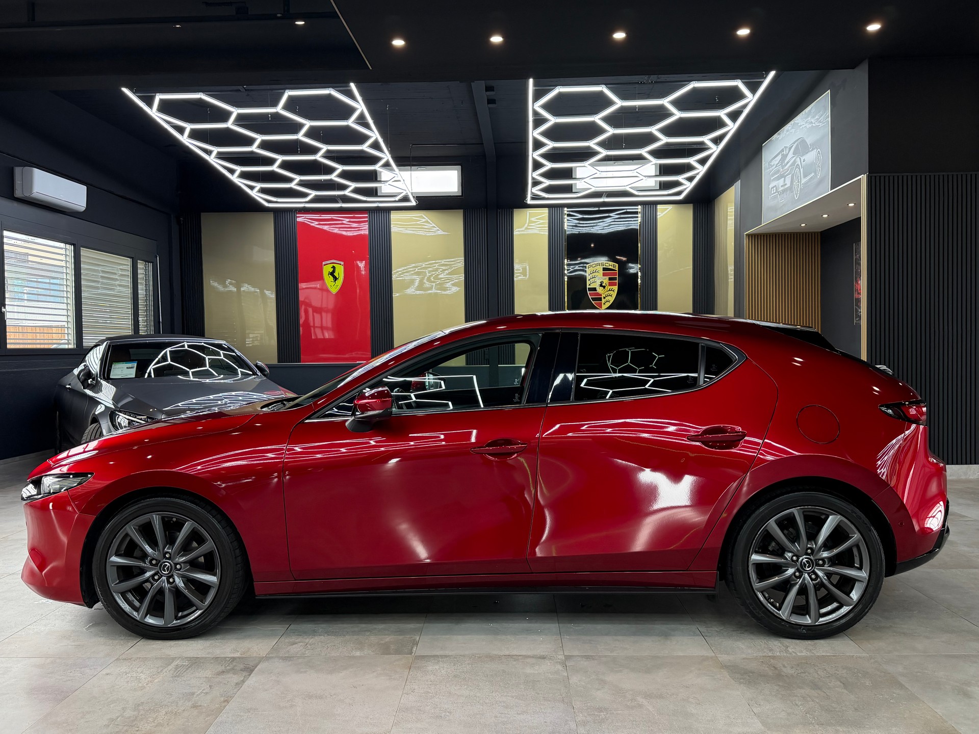MAZDA 3 Hatchback SKYACTIV-G M Hybrid 122 Revolution Automat-image-7