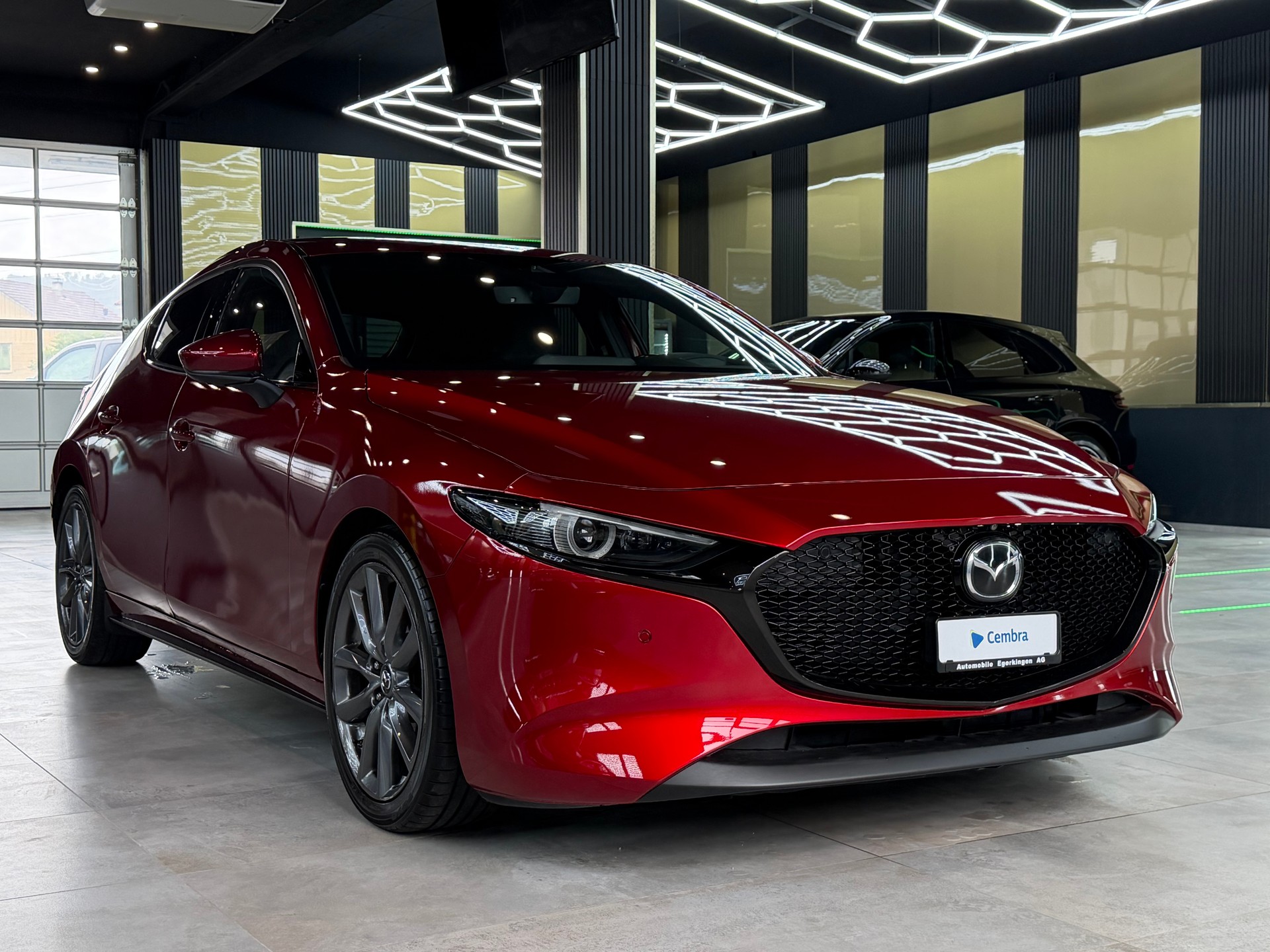 MAZDA 3 Hatchback SKYACTIV-G M Hybrid 122 Revolution Automat-image-2