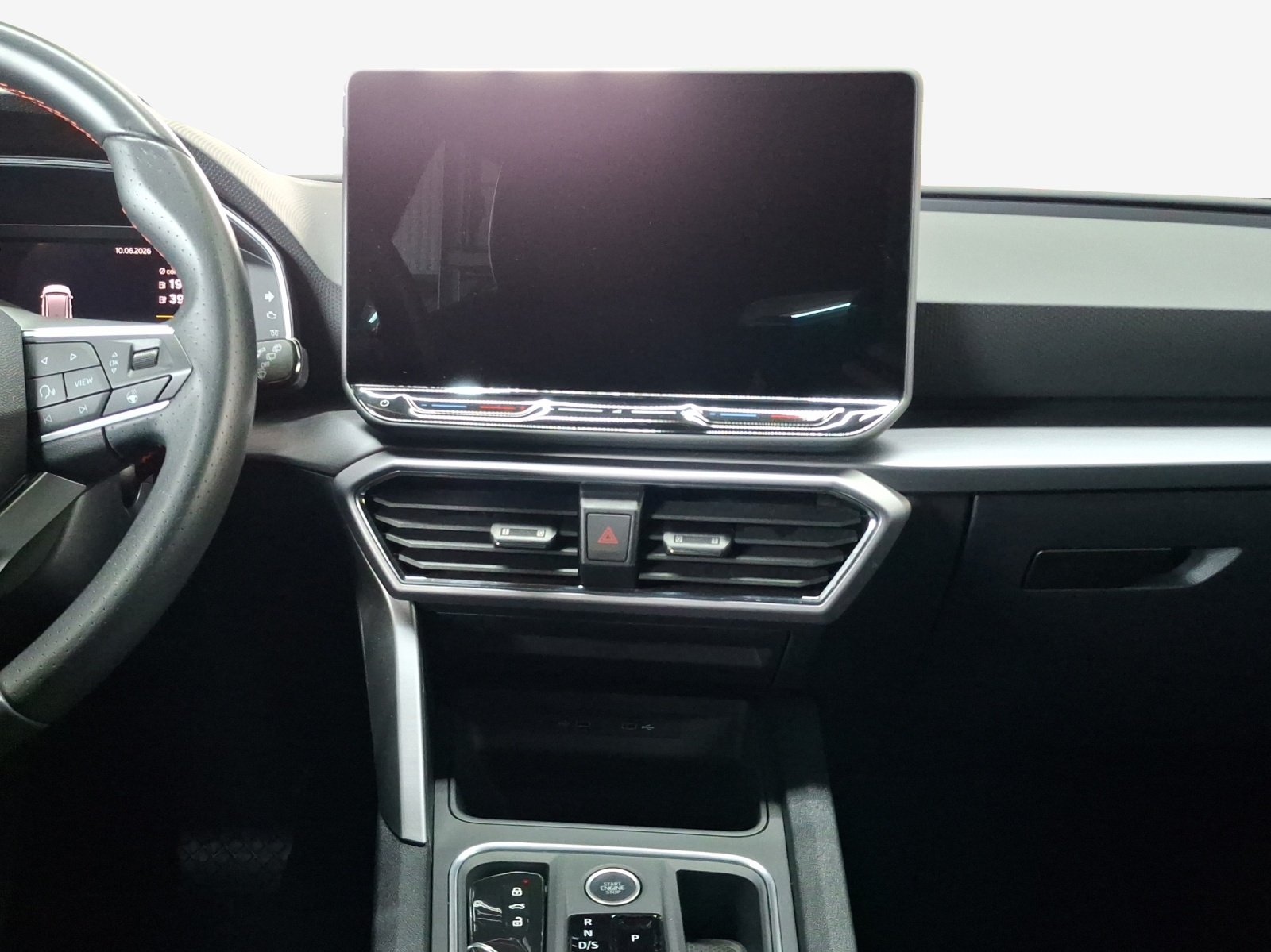 SEAT Leon ST 1.5 eHybrid pHEV DSG FR-image-10