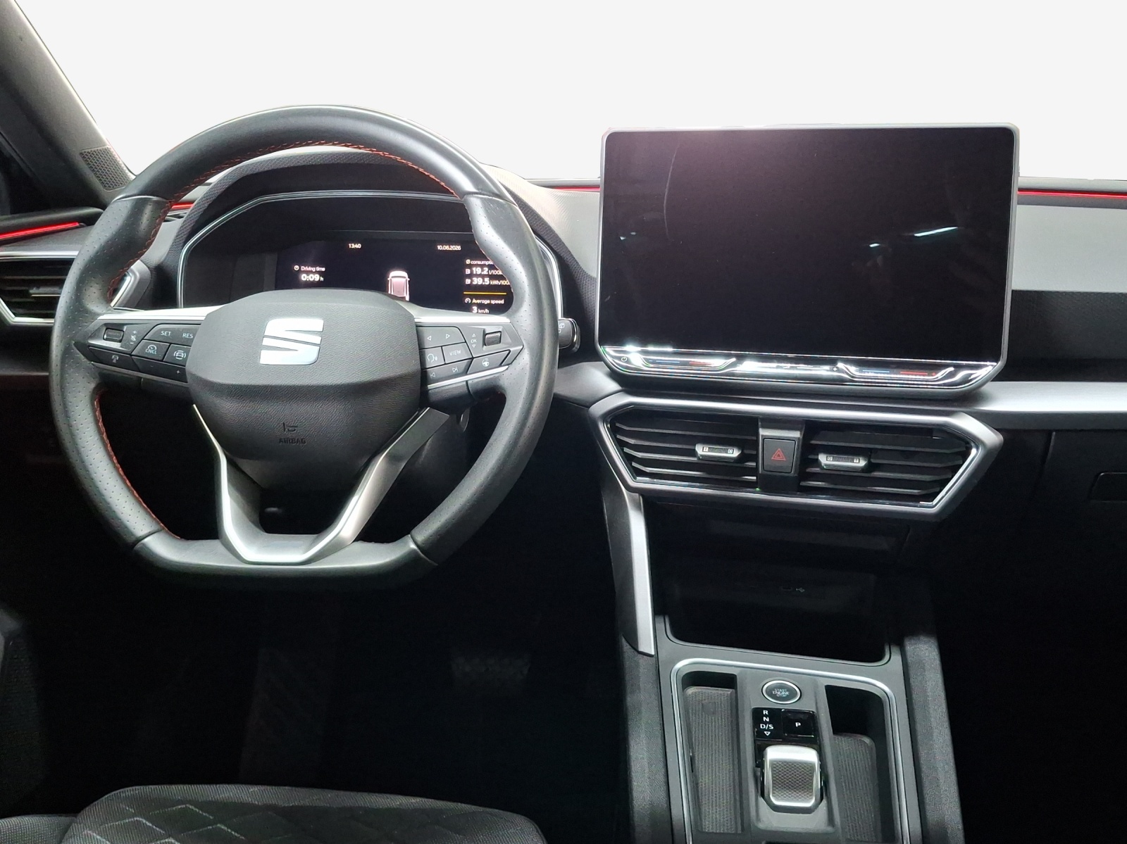 SEAT Leon ST 1.5 eHybrid pHEV DSG FR-image-8