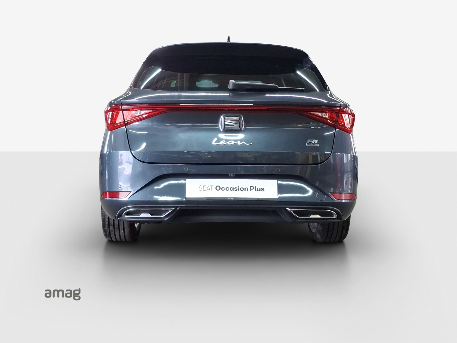 SEAT Leon ST 1.5 eHybrid pHEV DSG FR-image-3